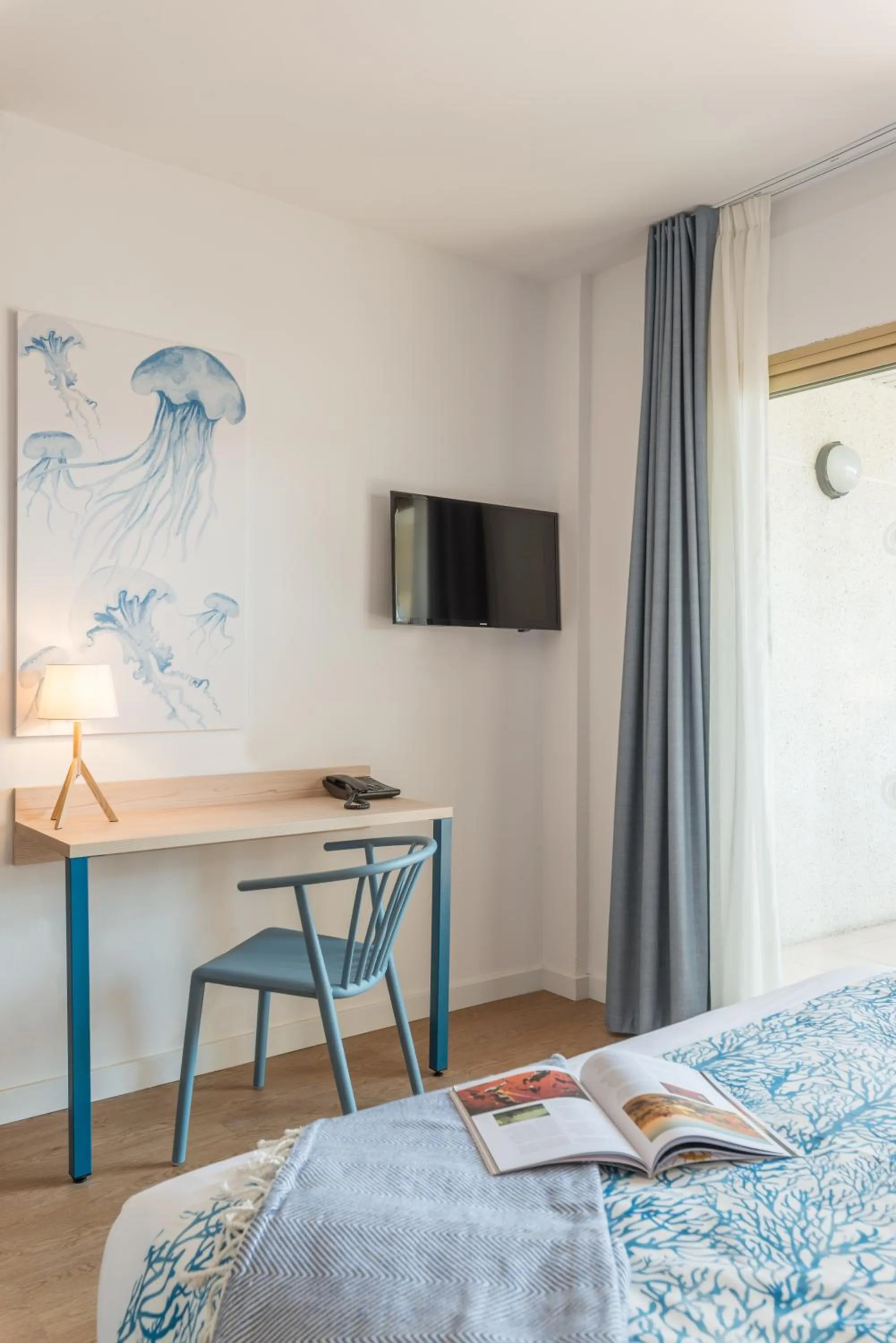 Bed in Hotel Salou Beach Family Rentalmar