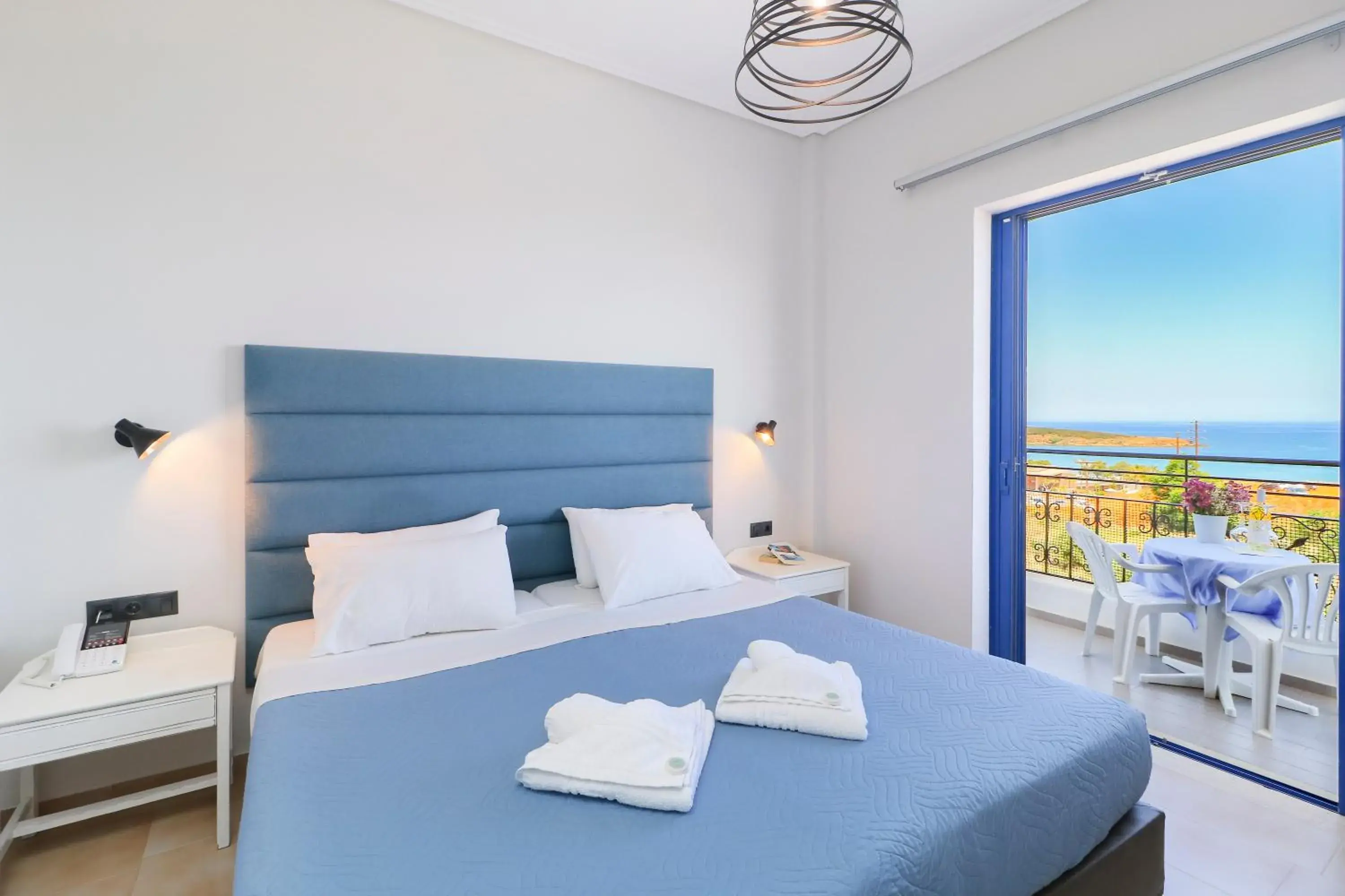 Bed in Alexis Hotel Bed in Alexis Hotel