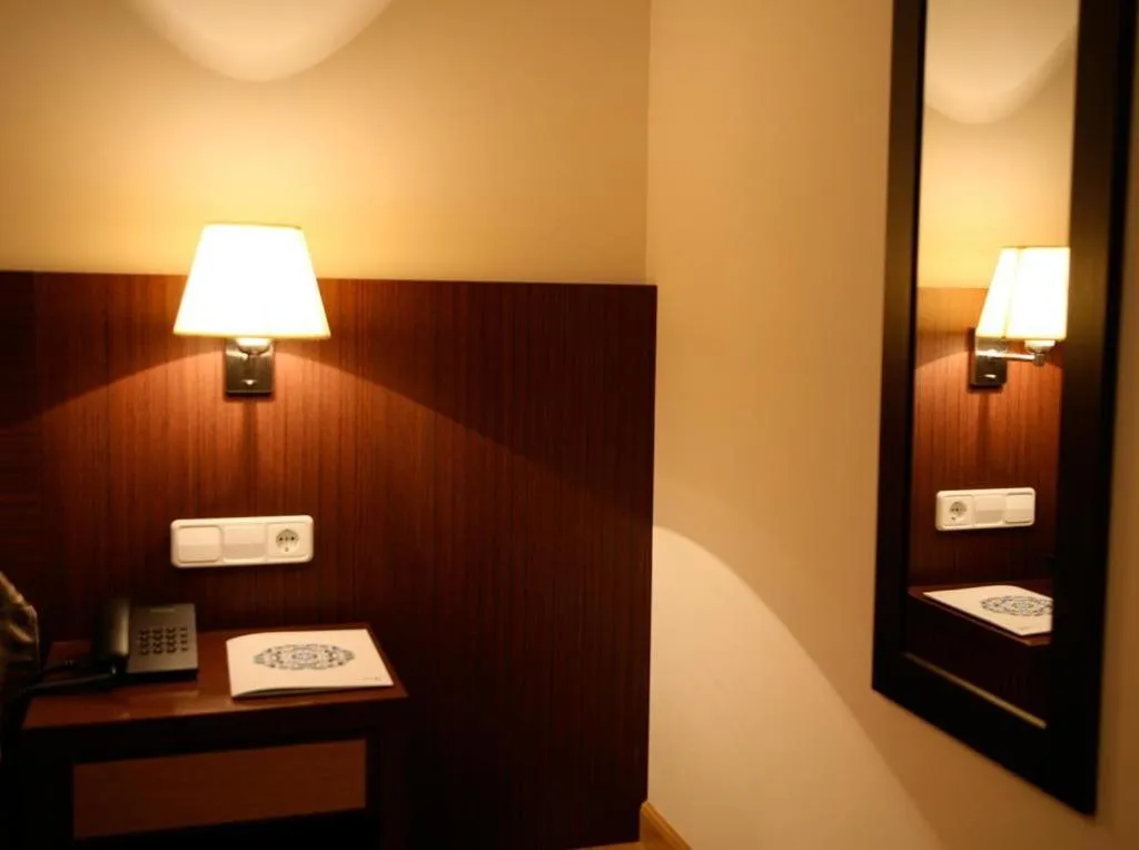 Photo of the whole room in TCH Hotel