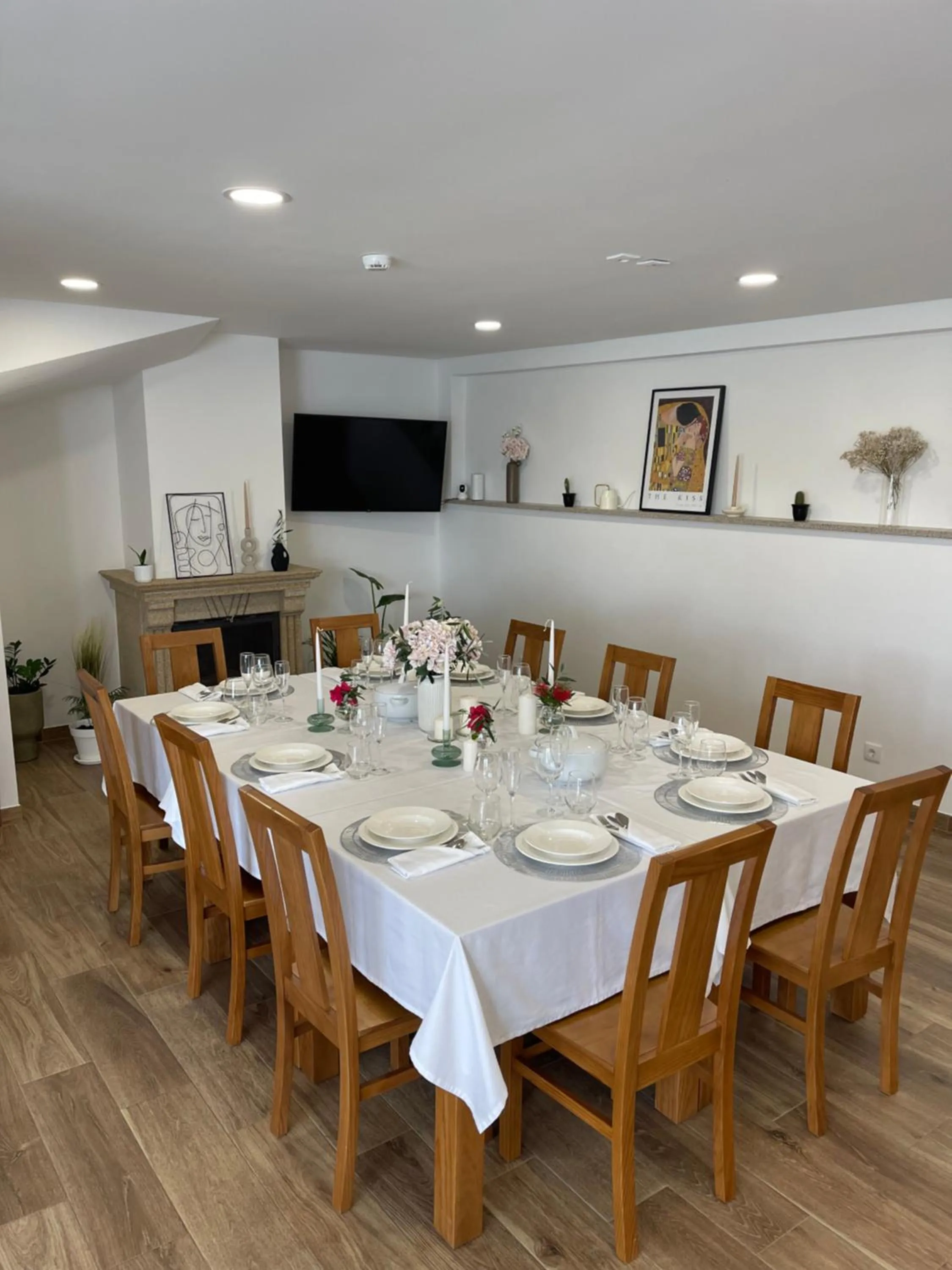 Dining area in Alojamento Jasmine