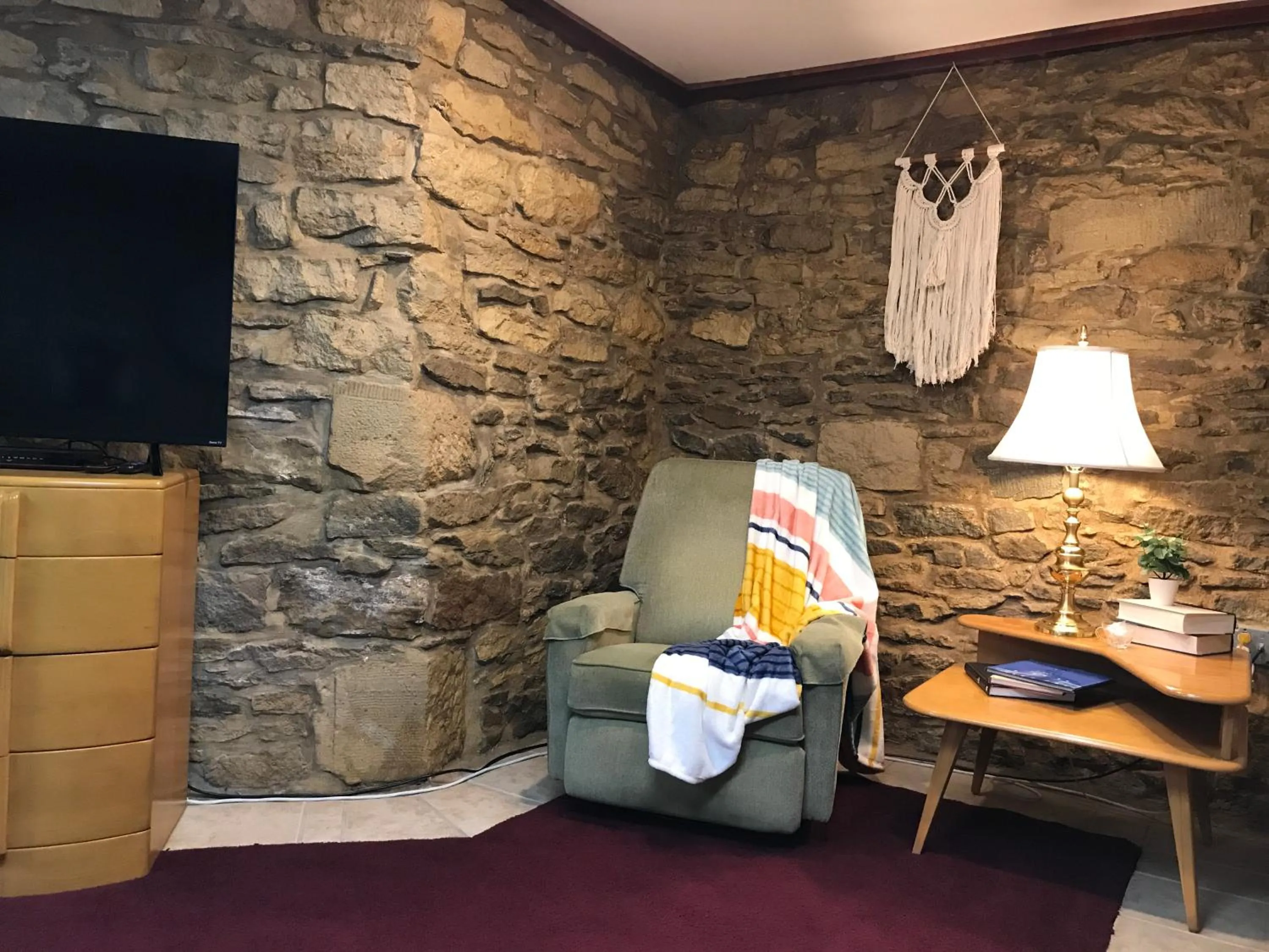 Living room in The Nauvoo Grand Bed & Breakfast
