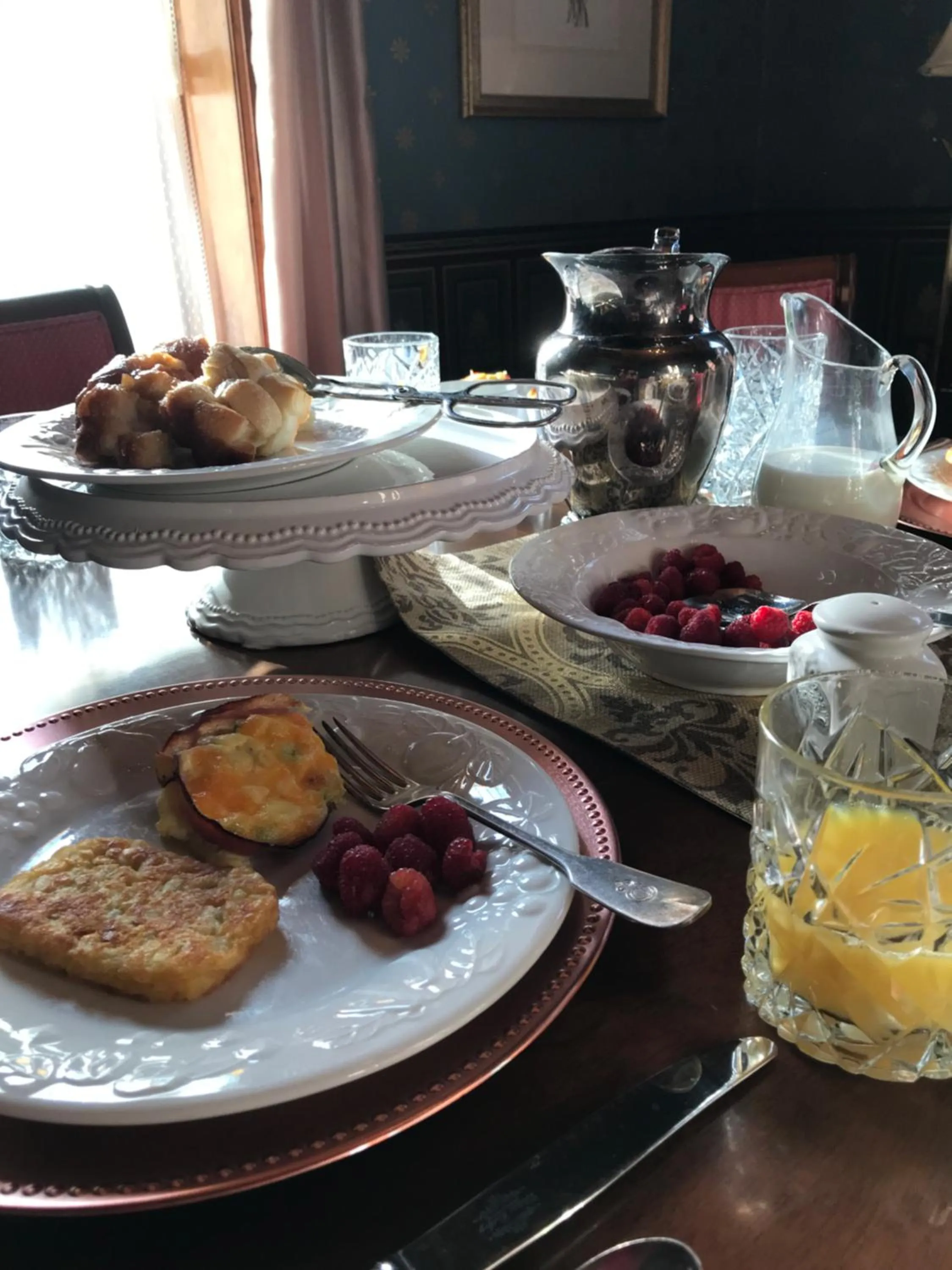 Breakfast in The Nauvoo Grand Bed & Breakfast