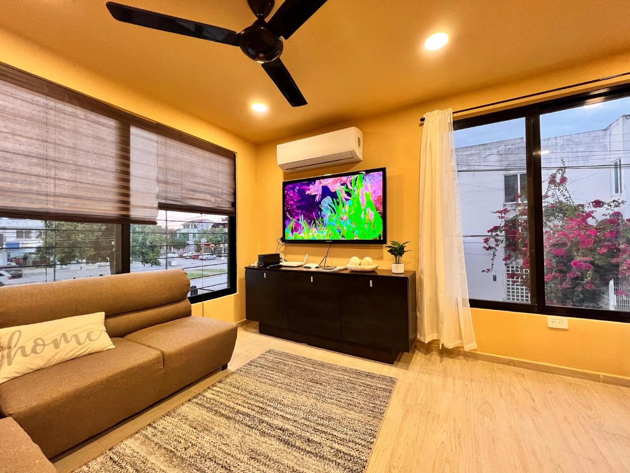 TV and multimedia in Depa Palenque I Cancun