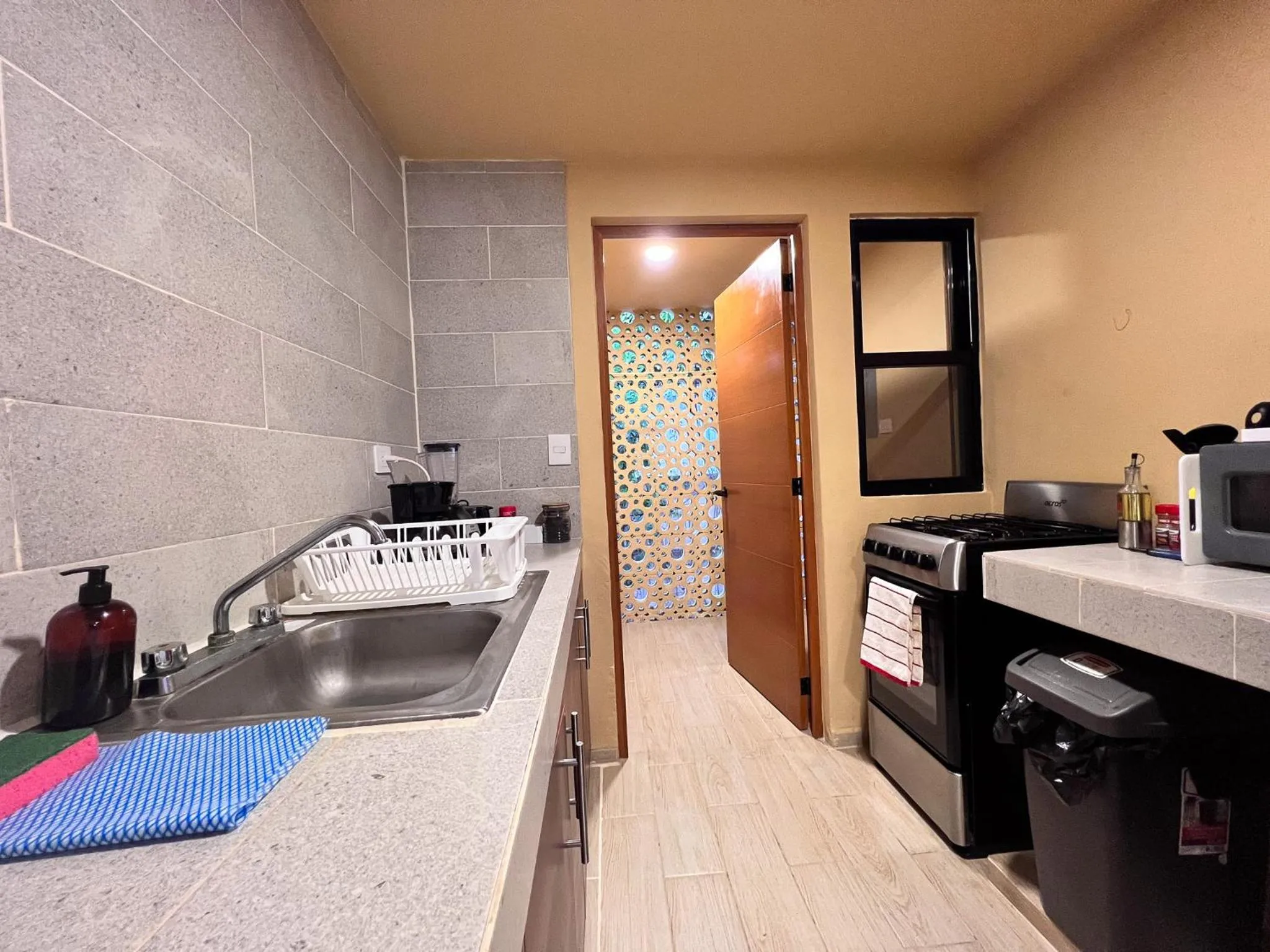 Kitchen or kitchenette in Depa Palenque I Cancun