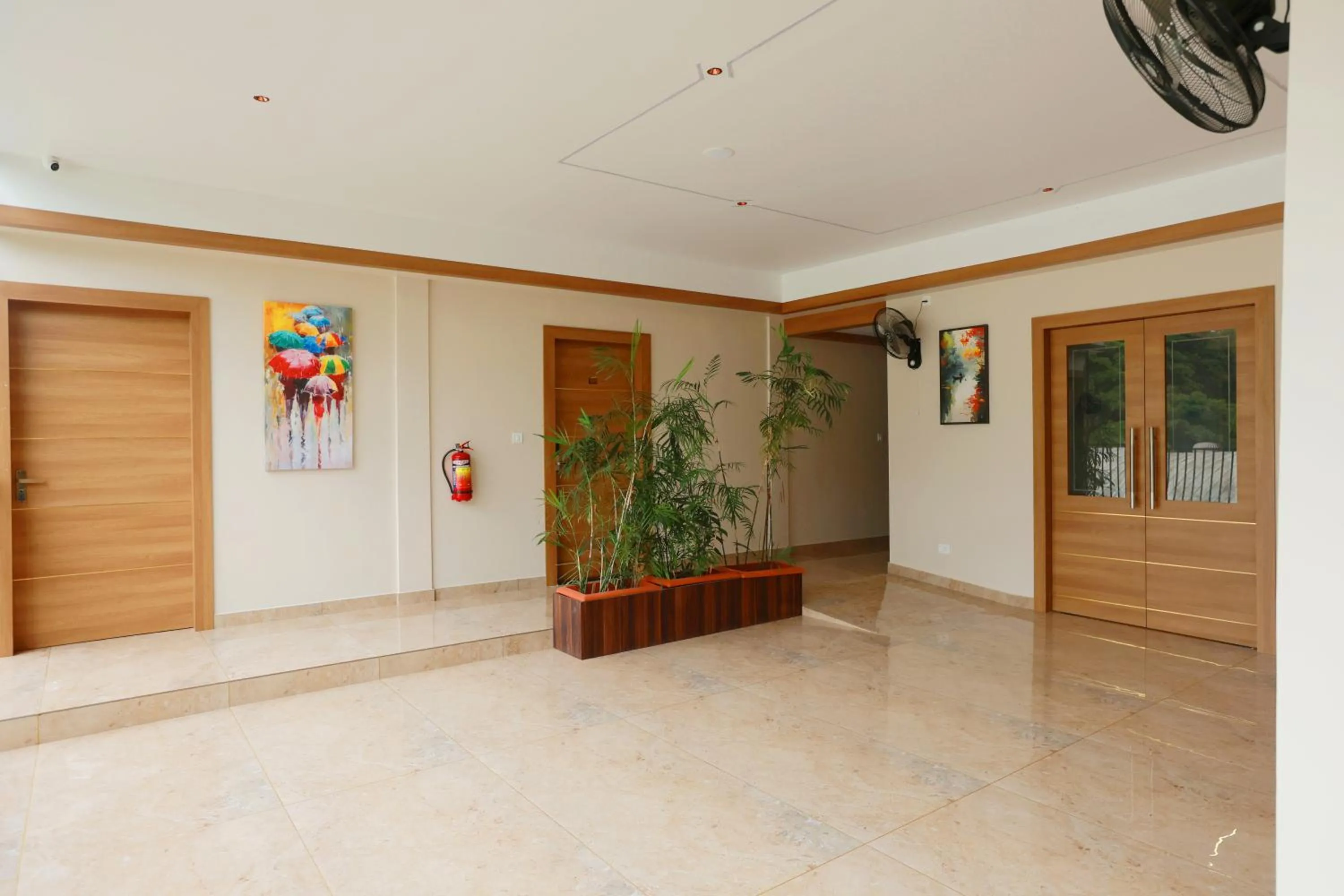 Communal lounge/ TV room in CMK HABITAT CENTRE