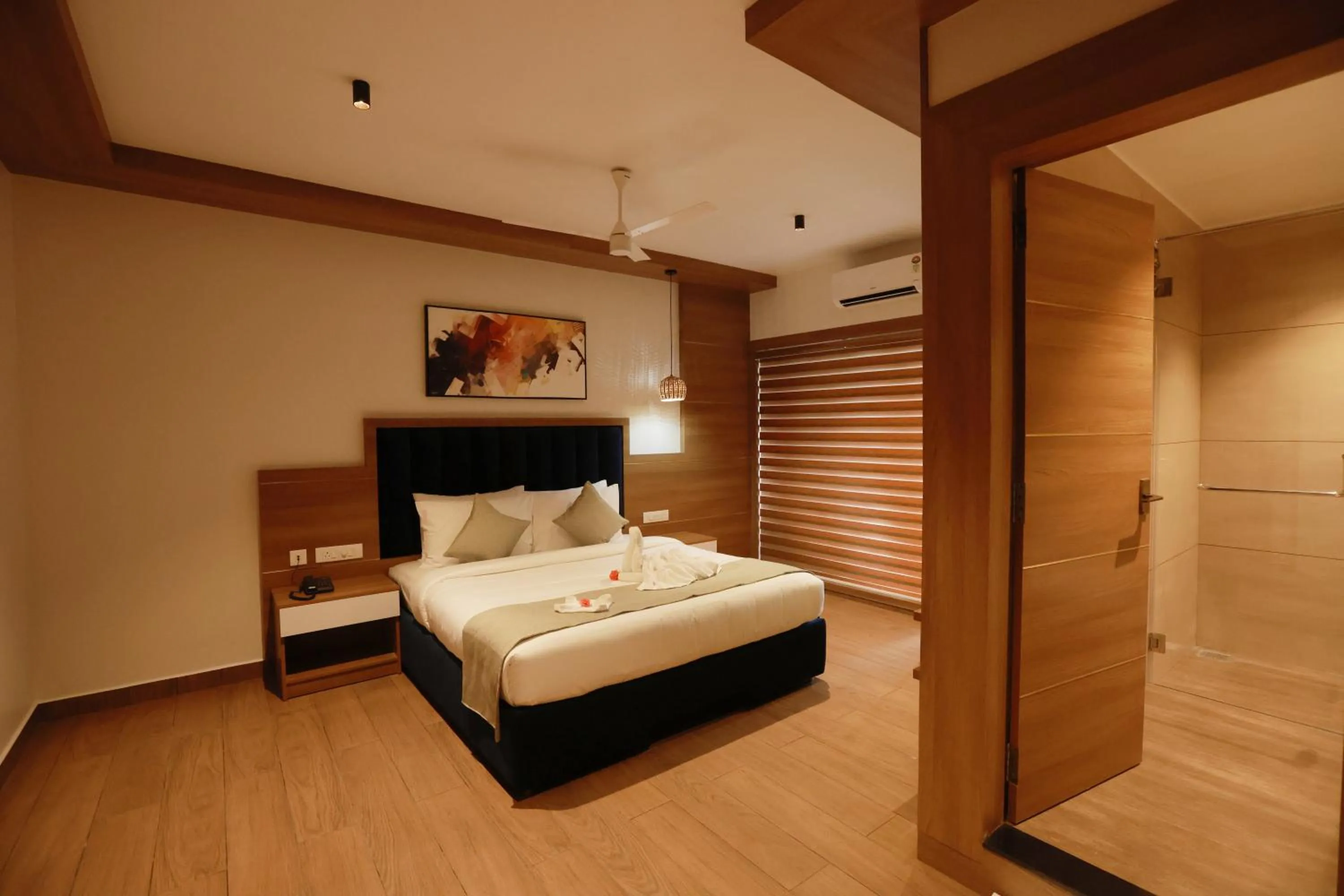 Bedroom, Bed in CMK HABITAT CENTRE