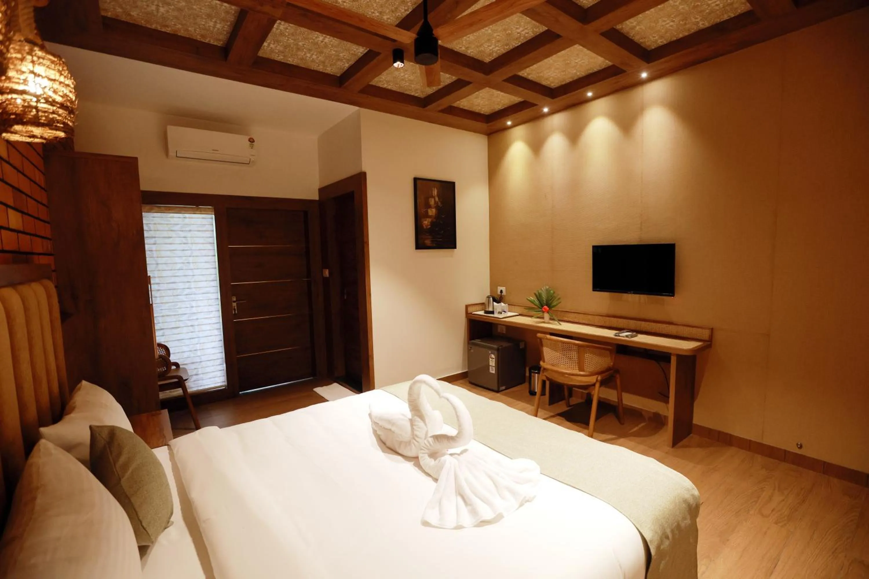 Property building, Bed in CMK HABITAT CENTRE