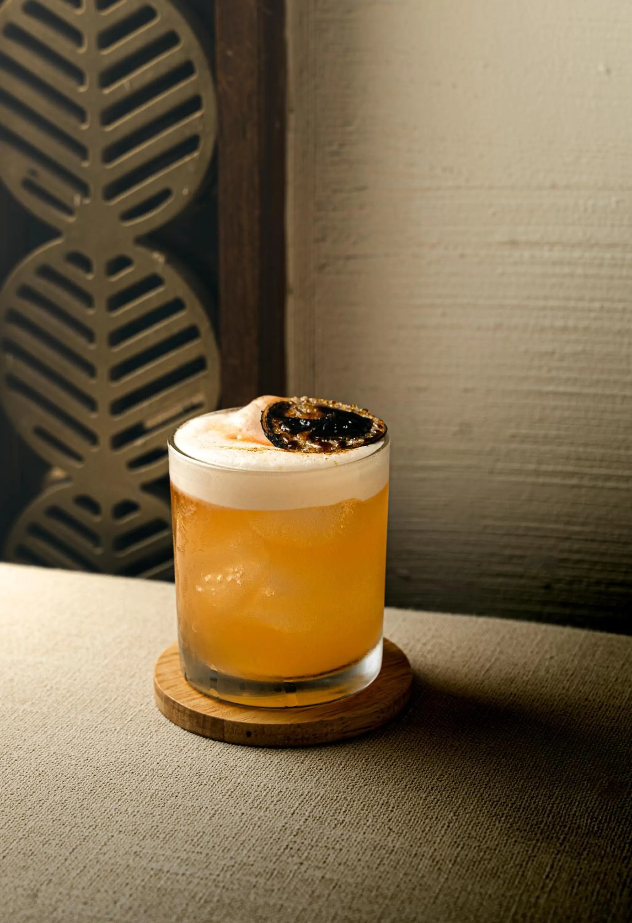 Lounge or bar in The Rangoon Hotel