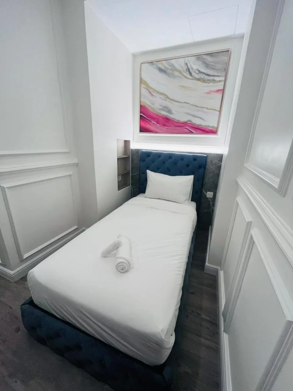 Photo of the whole room, Bed in Frazel Heritage Hotel