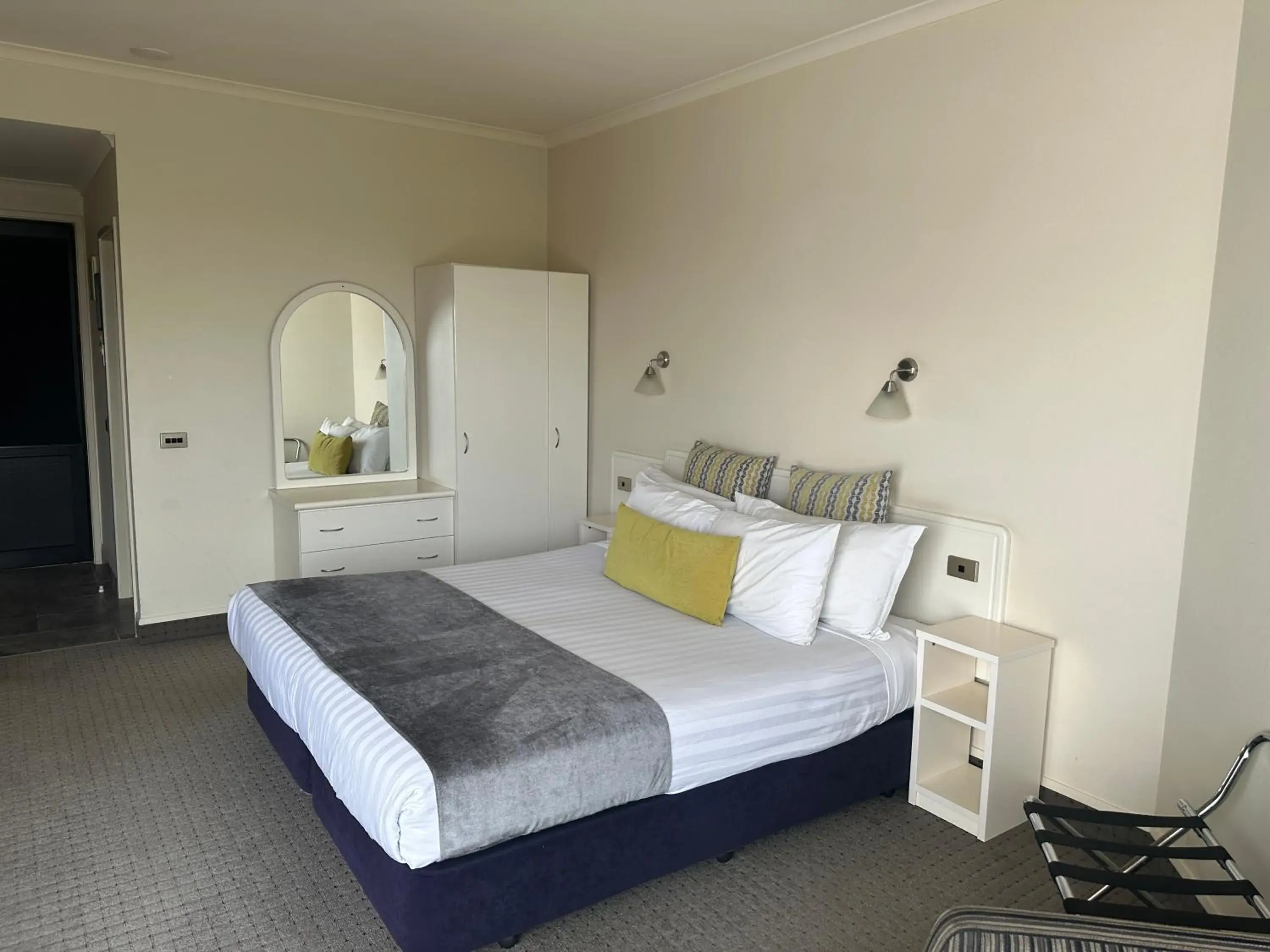 Bed in Ballina Motel Bed in Ballina Motel