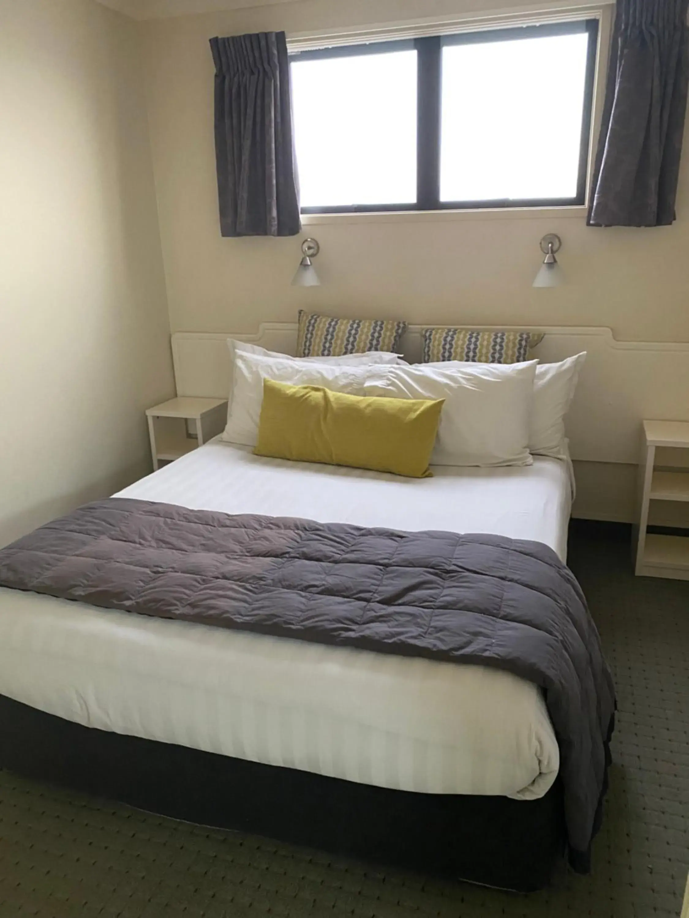 Bed in Ballina Motel Bed in Ballina Motel