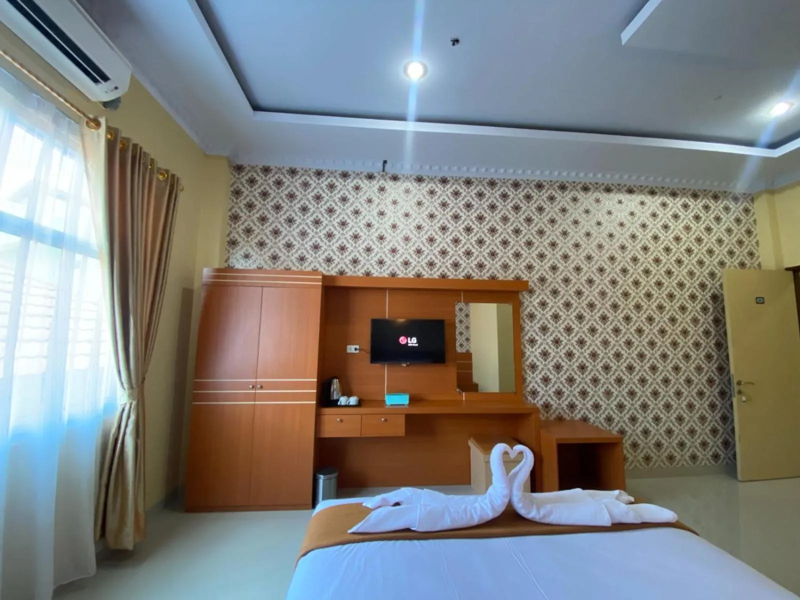 Bedroom, Bed in Wisma Jannatun Naim Lampung