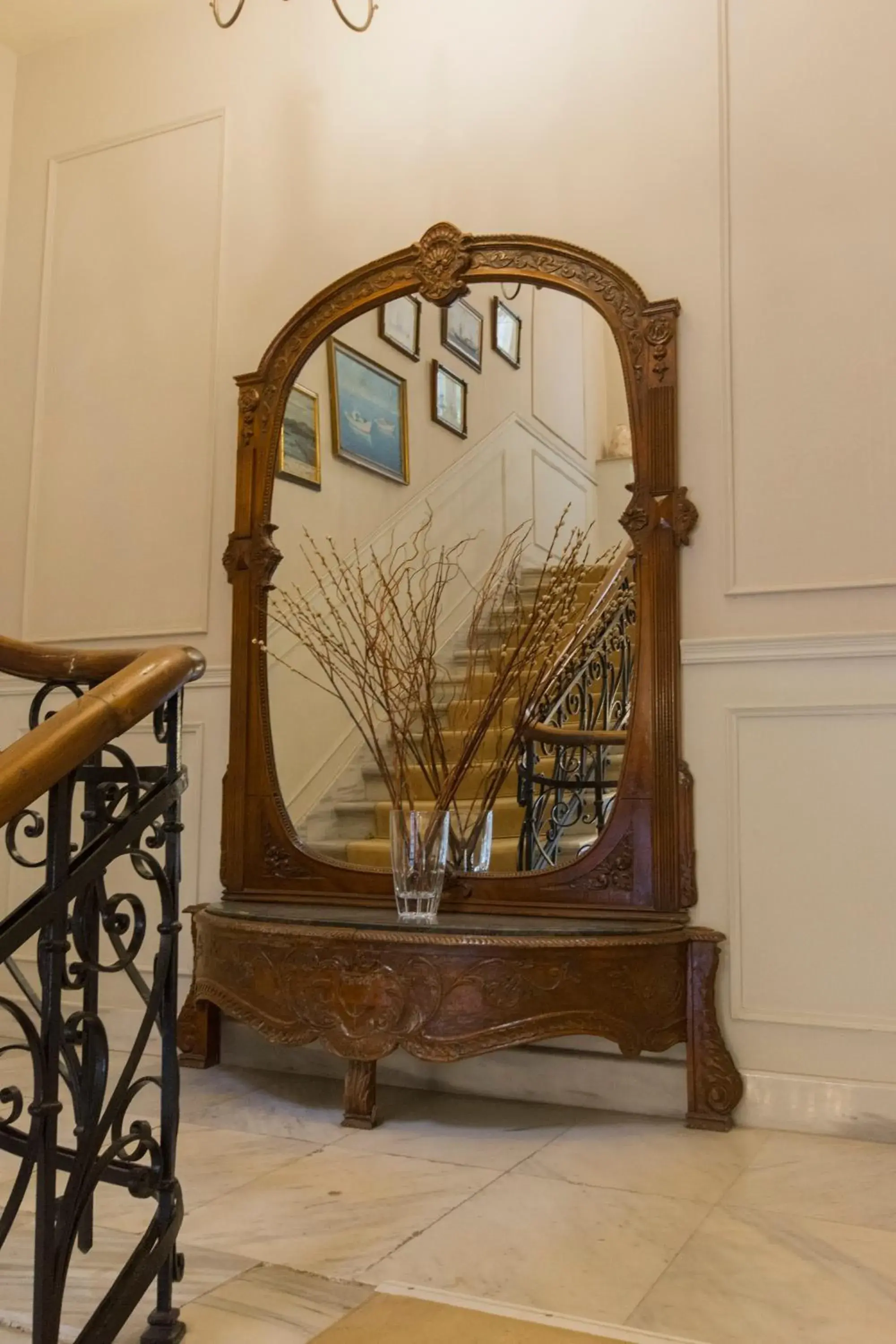 Property building in Capsis Bristol Boutique Hotel Property building in Capsis Bristol Boutique Hotel