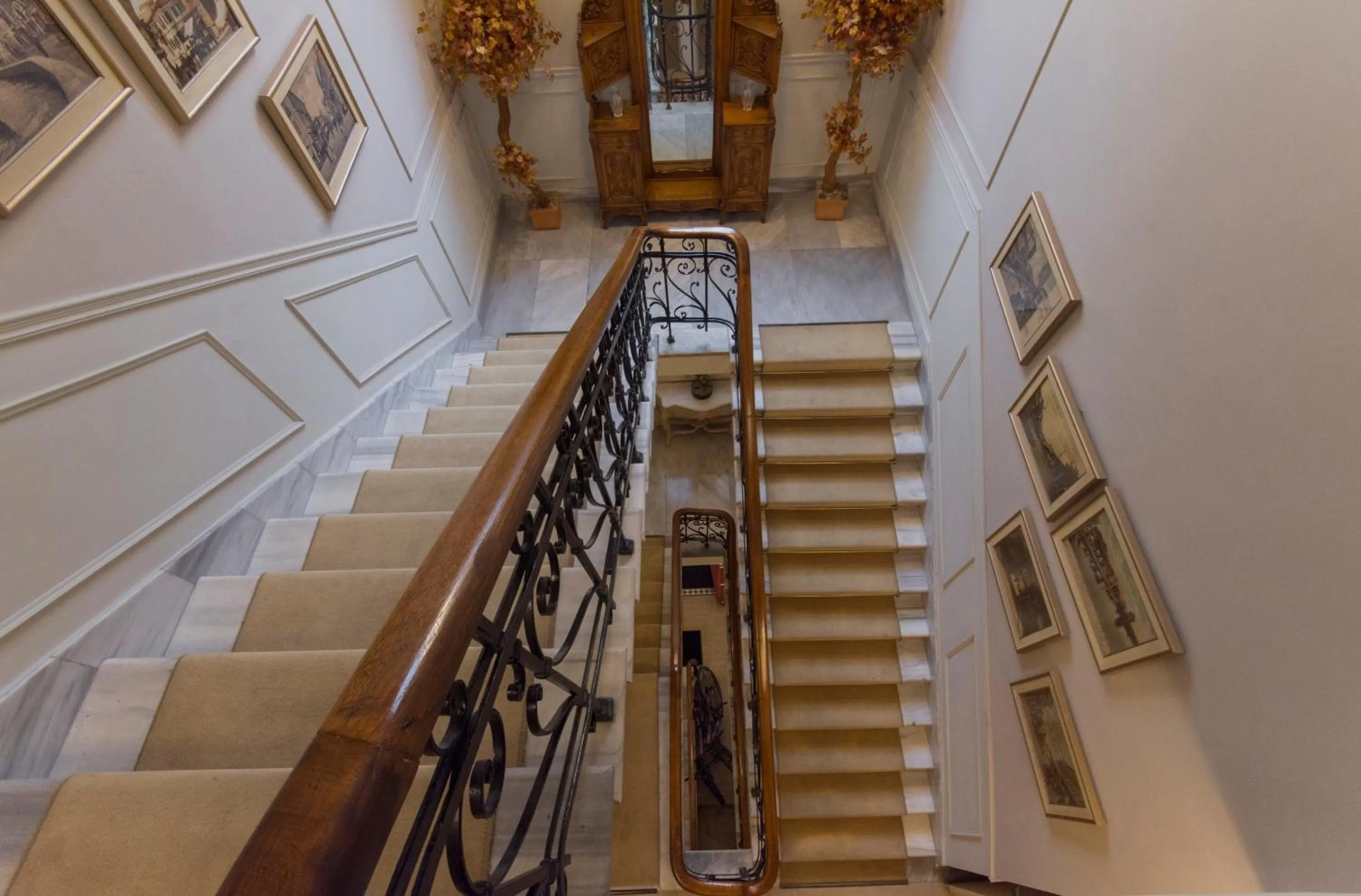 Property building in Capsis Bristol Boutique Hotel