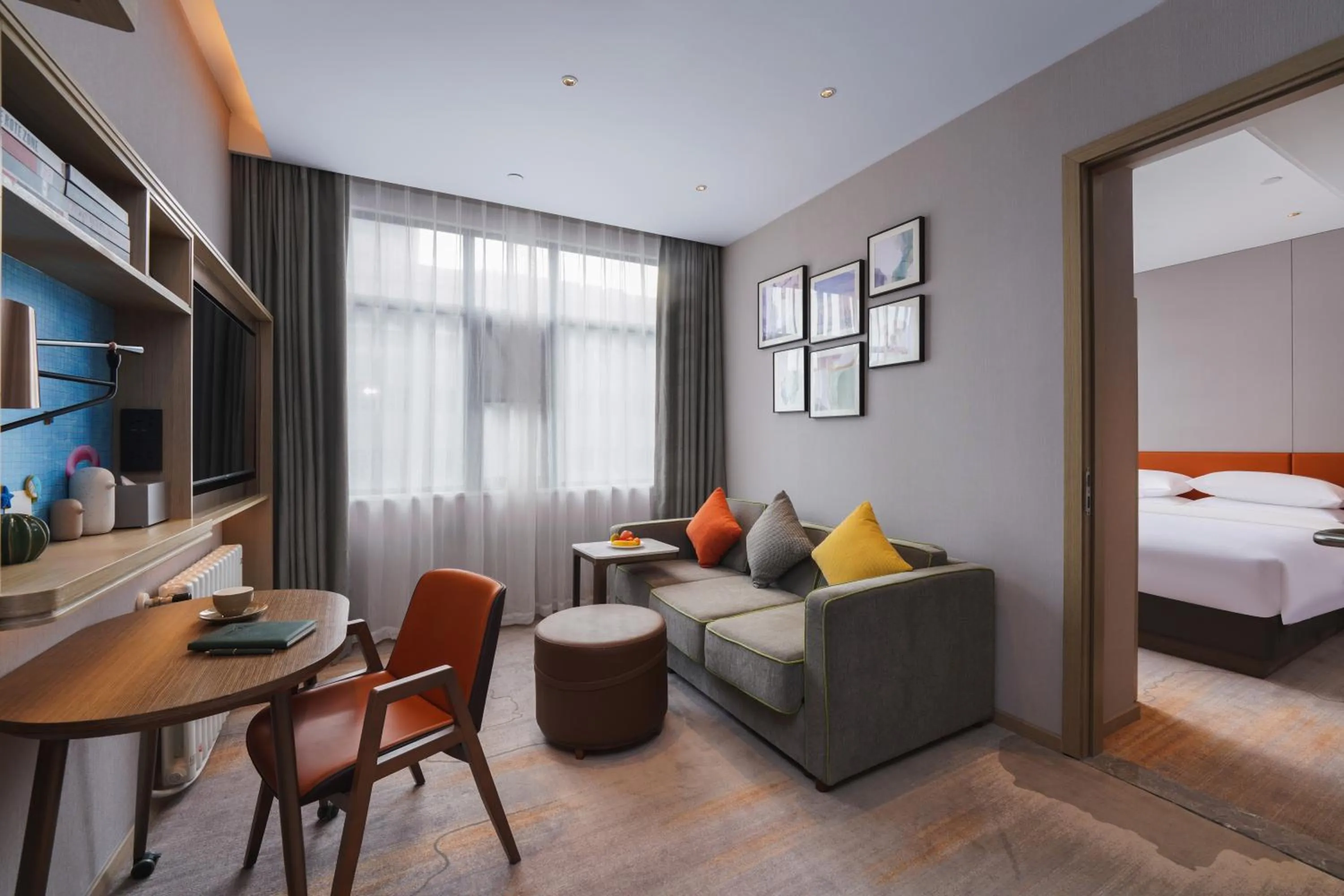 TV and multimedia, Bed in Home2 Suites By Hilton Wuhan Hankou Railway Station