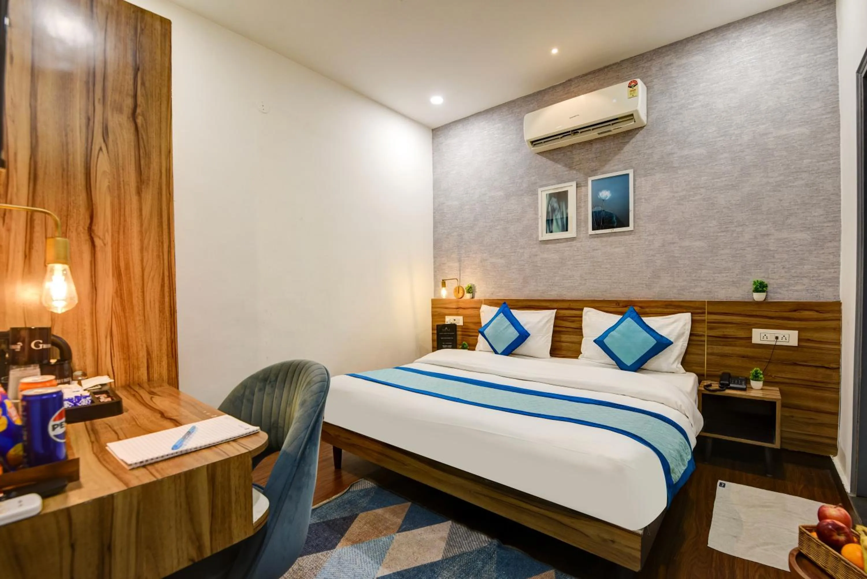 Bed in Gallivanto Inn - Rohini