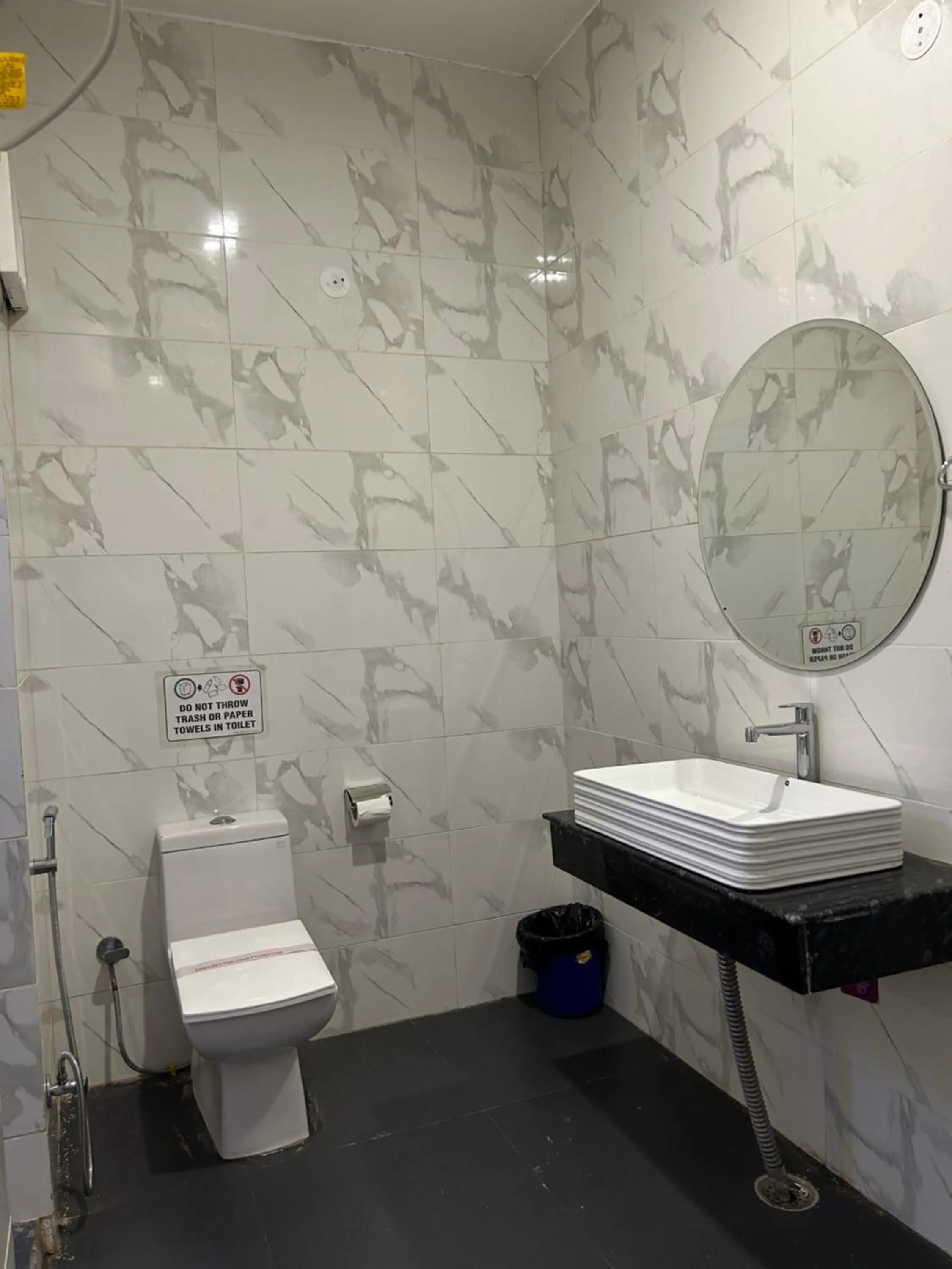 Bathroom in Gallivanto Inn - Rohini