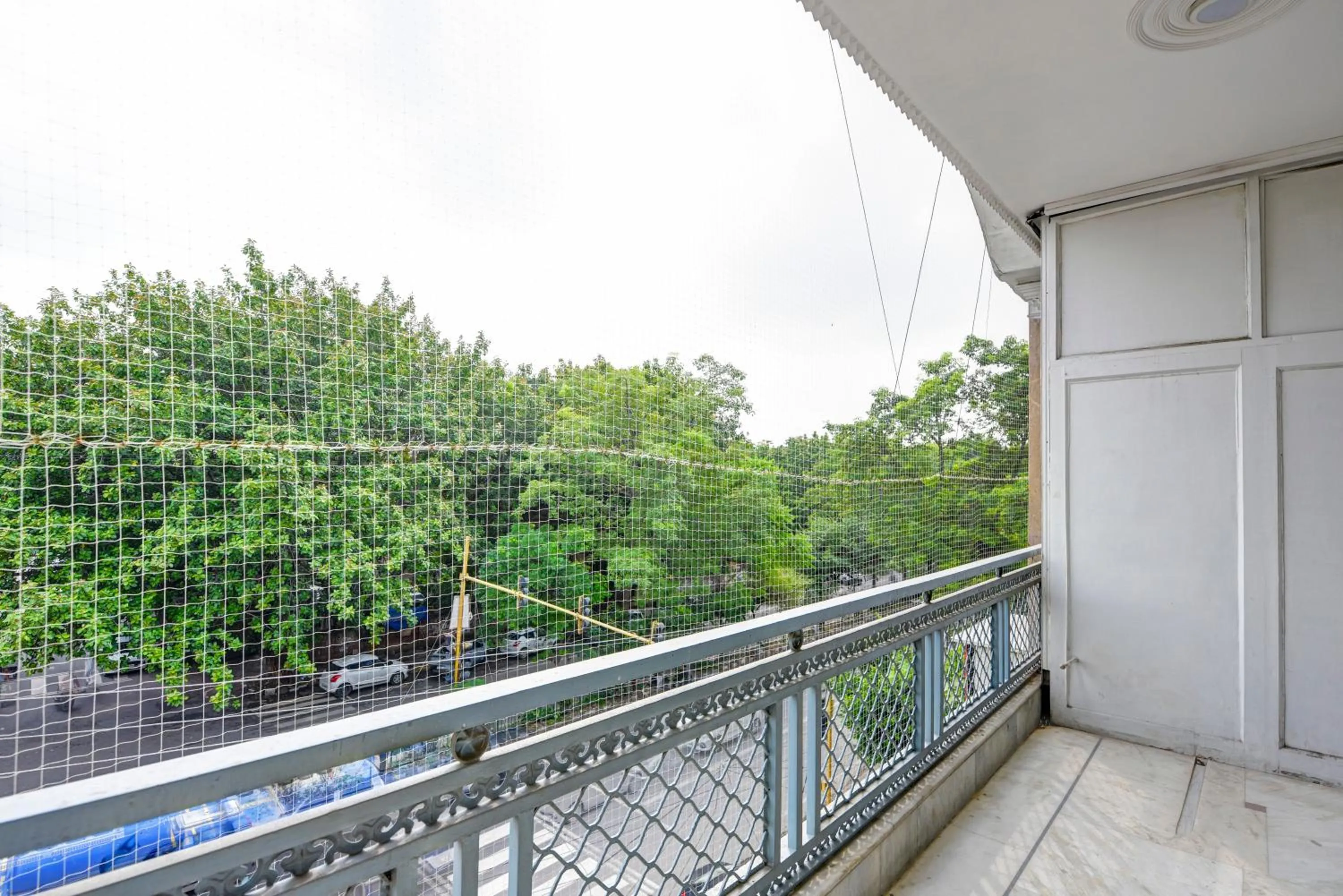 City view in Gallivanto Inn - Rohini