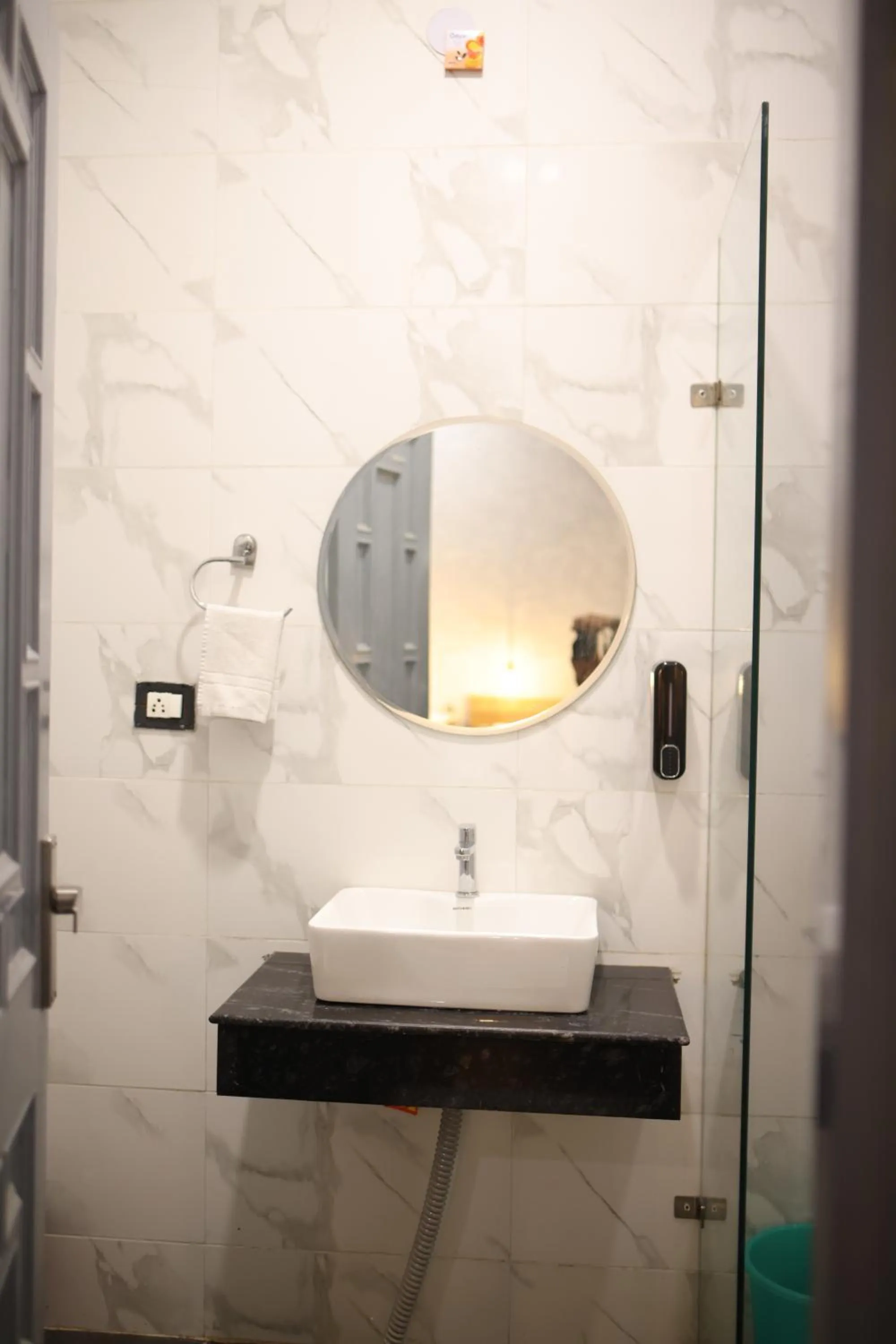 Bathroom in Gallivanto Inn - Rohini