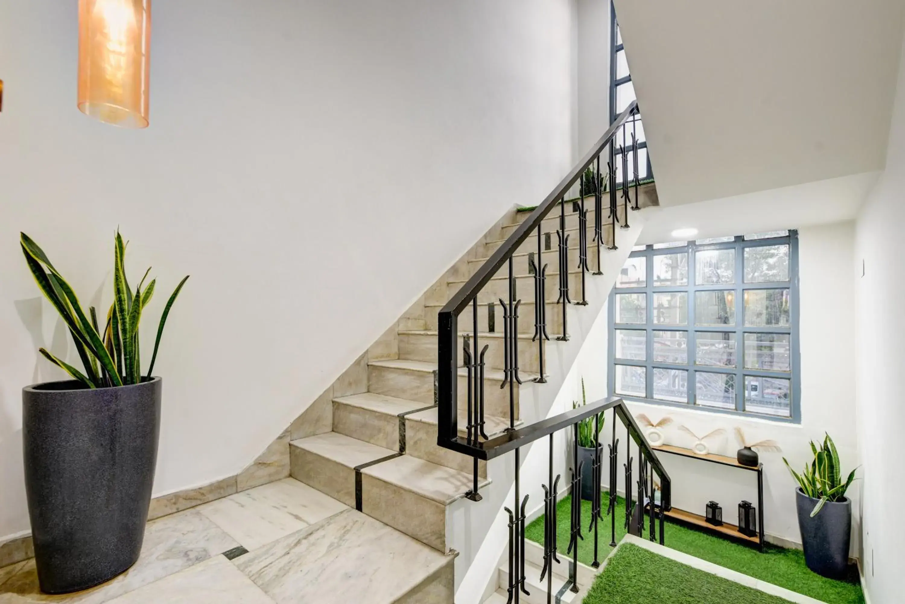 Property building in Gallivanto Inn - Rohini Property building in Gallivanto Inn - Rohini