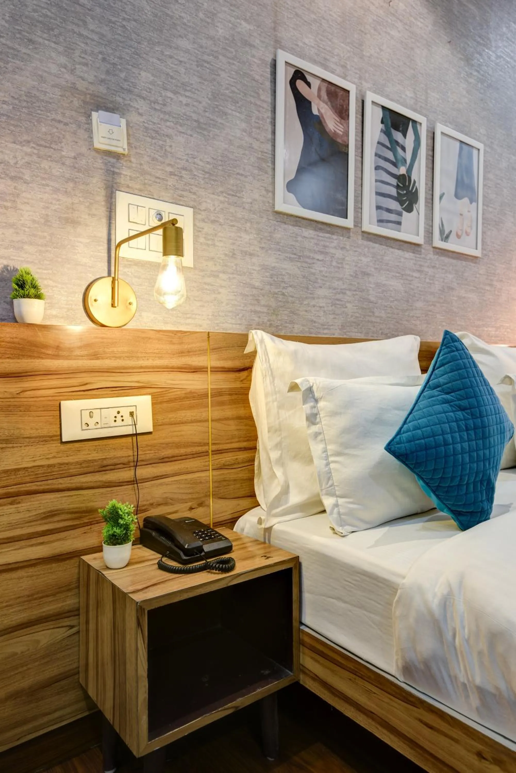 Bed in Gallivanto Inn - Rohini