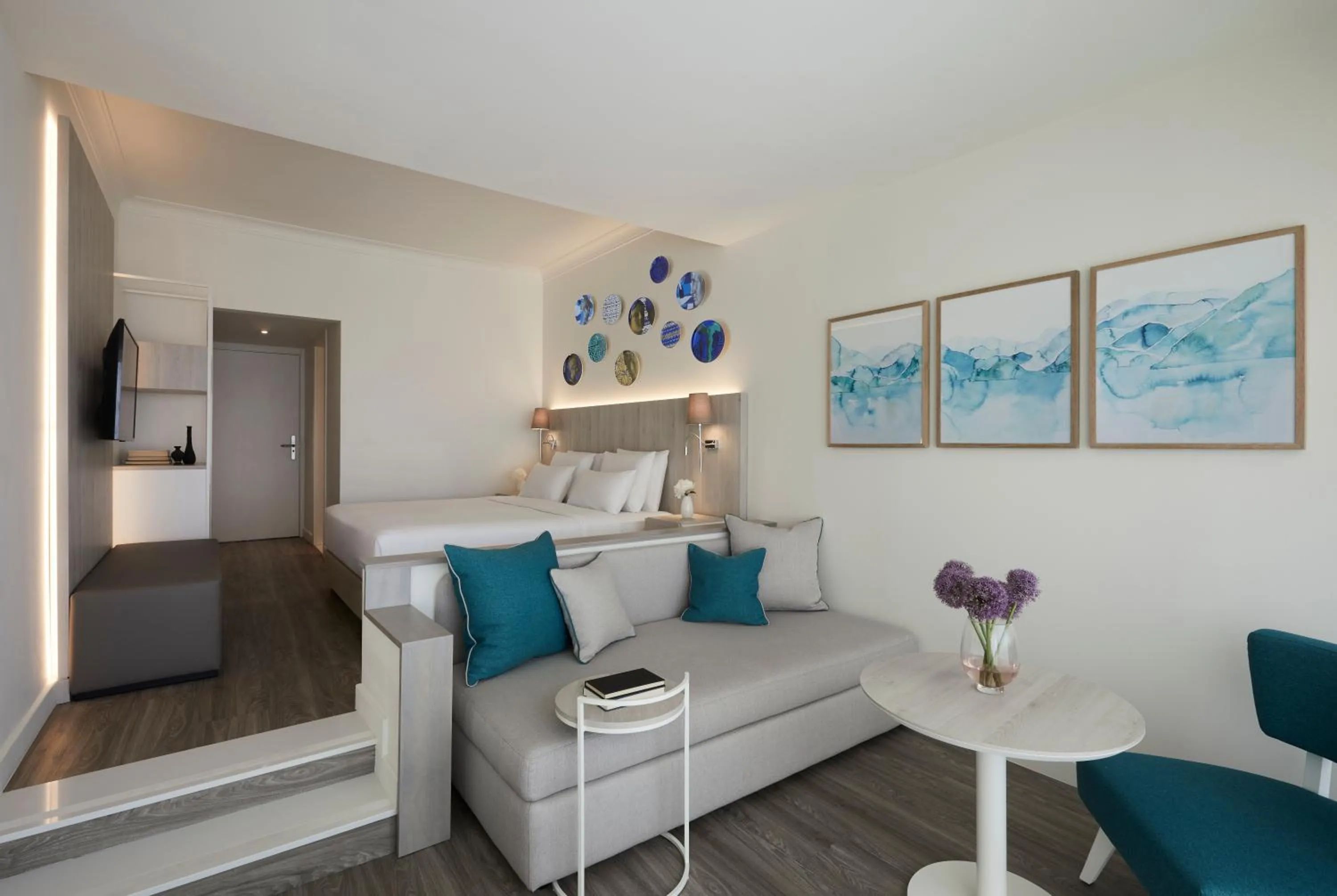 Photo of the whole room in Rhodes Bay Hotel & Spa