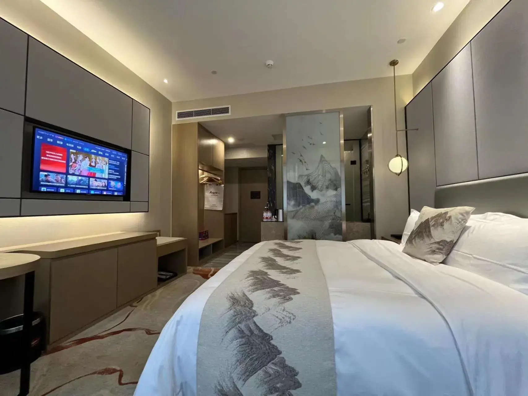 Deluxe King Room in Qingyuan Argyle Hotel Deluxe King Room in Qingyuan Argyle Hotel