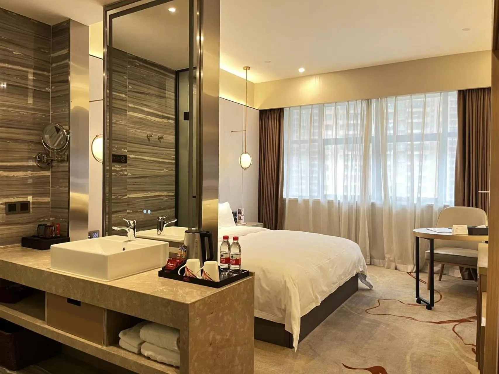 Bed in Qingyuan Argyle Hotel