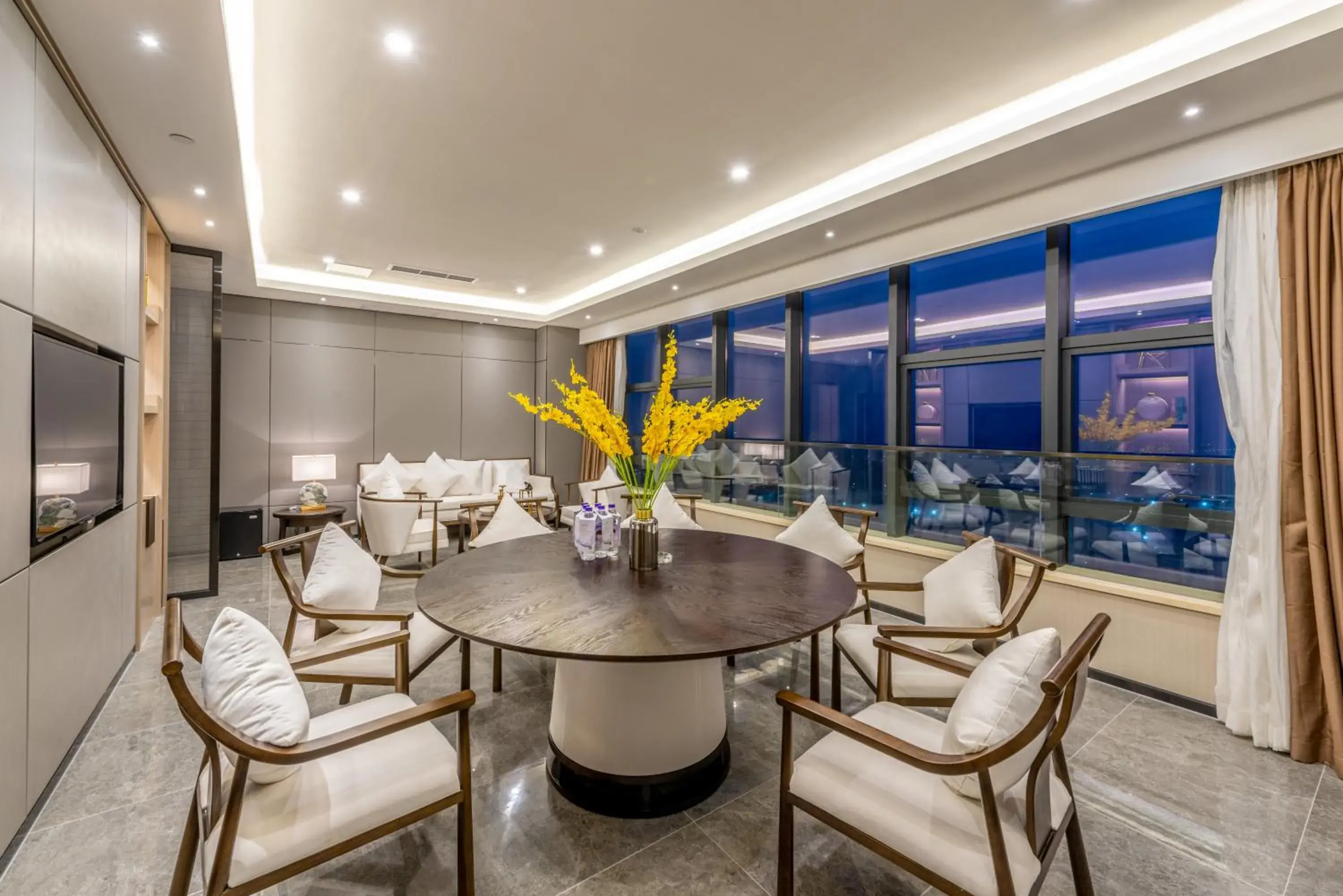 Executive Suite in Qingyuan Argyle Hotel Executive Suite in Qingyuan Argyle Hotel