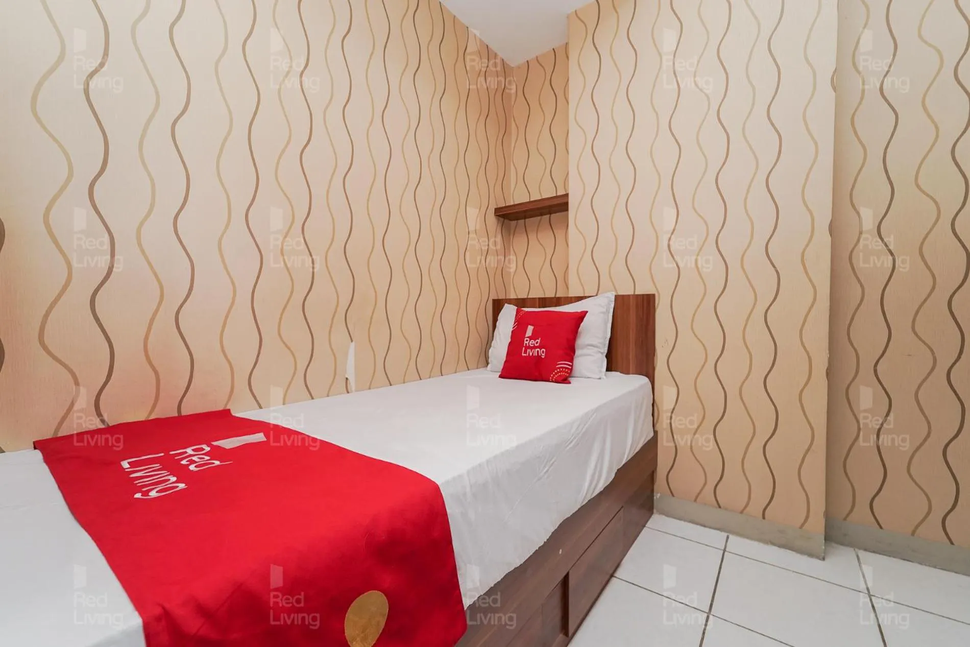 RedLiving Apartemen Mekarwangi Square - Agus 3 Tower A