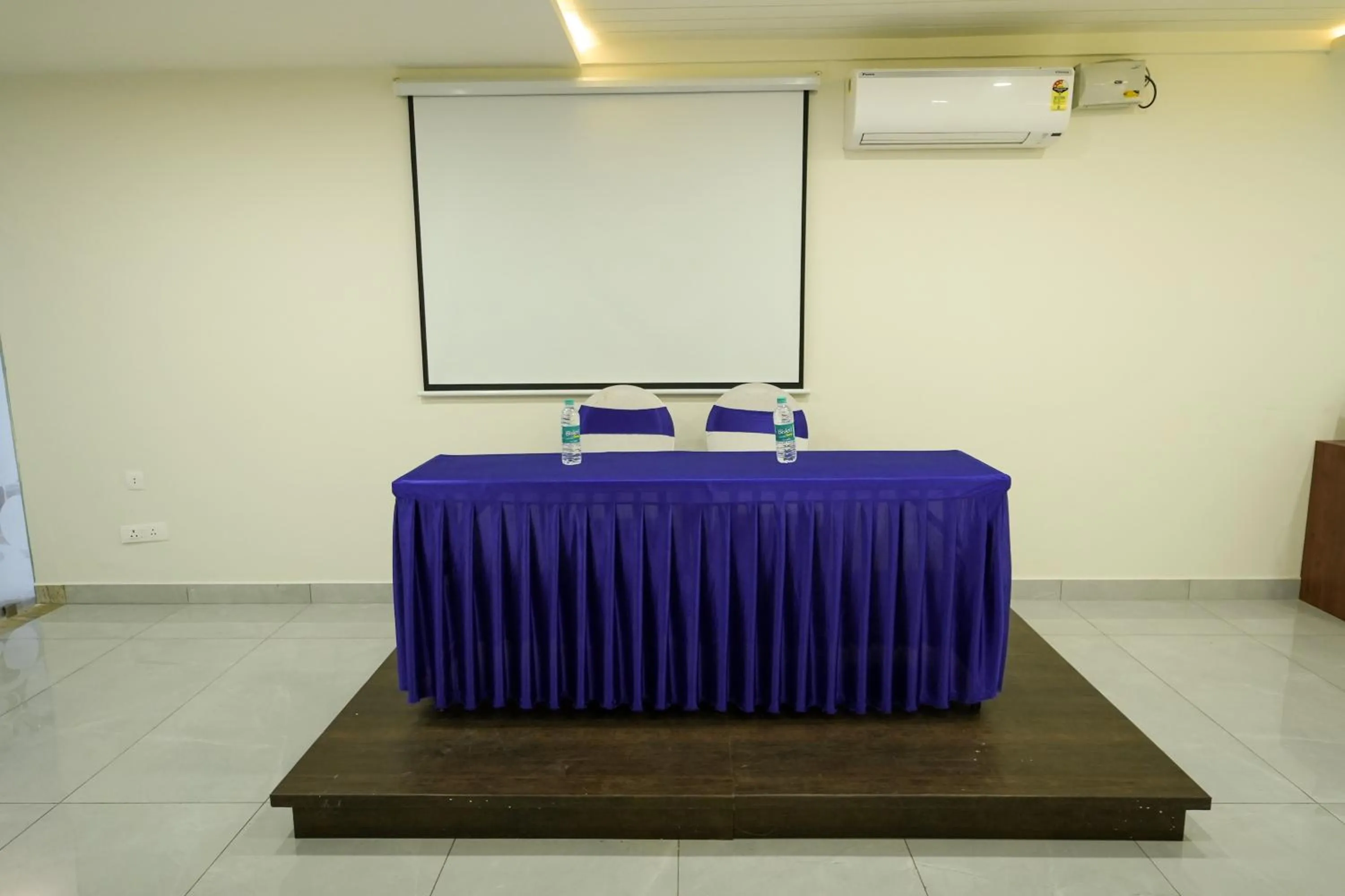 Banquet/Function facilities in Zip By Spree Hotels PurpleOrchid Whitefield