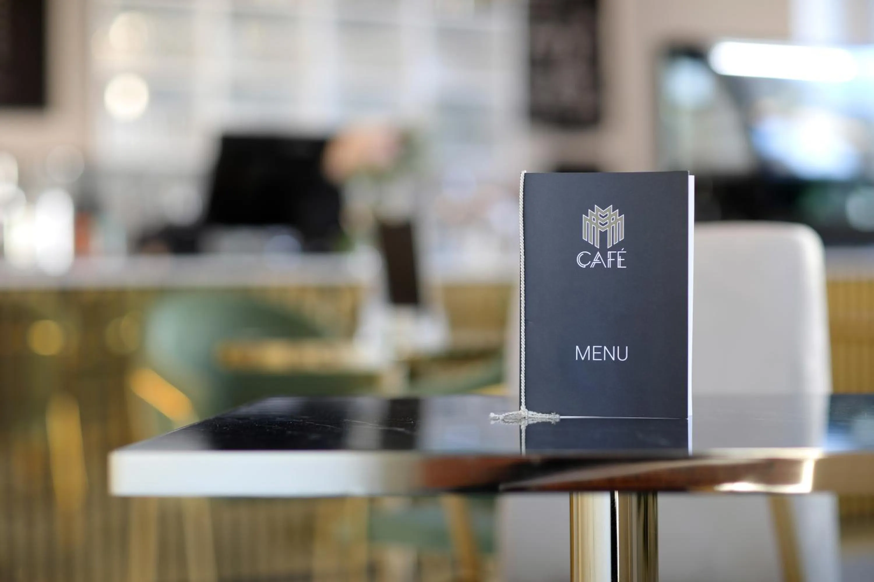 Lounge or bar in M-Pire Hotel Berlin