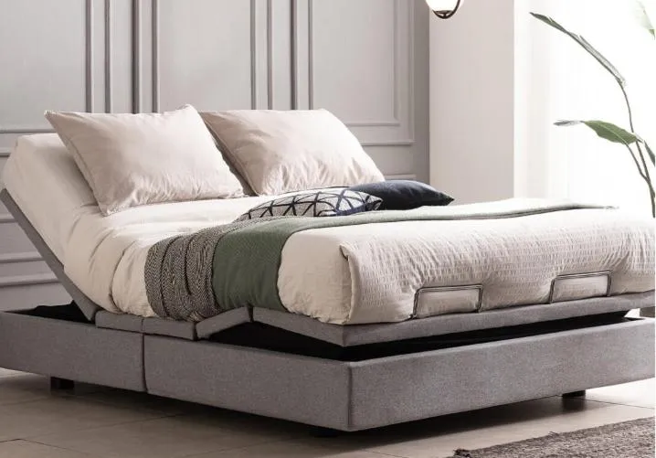 Bed in Le Stendal Hotel