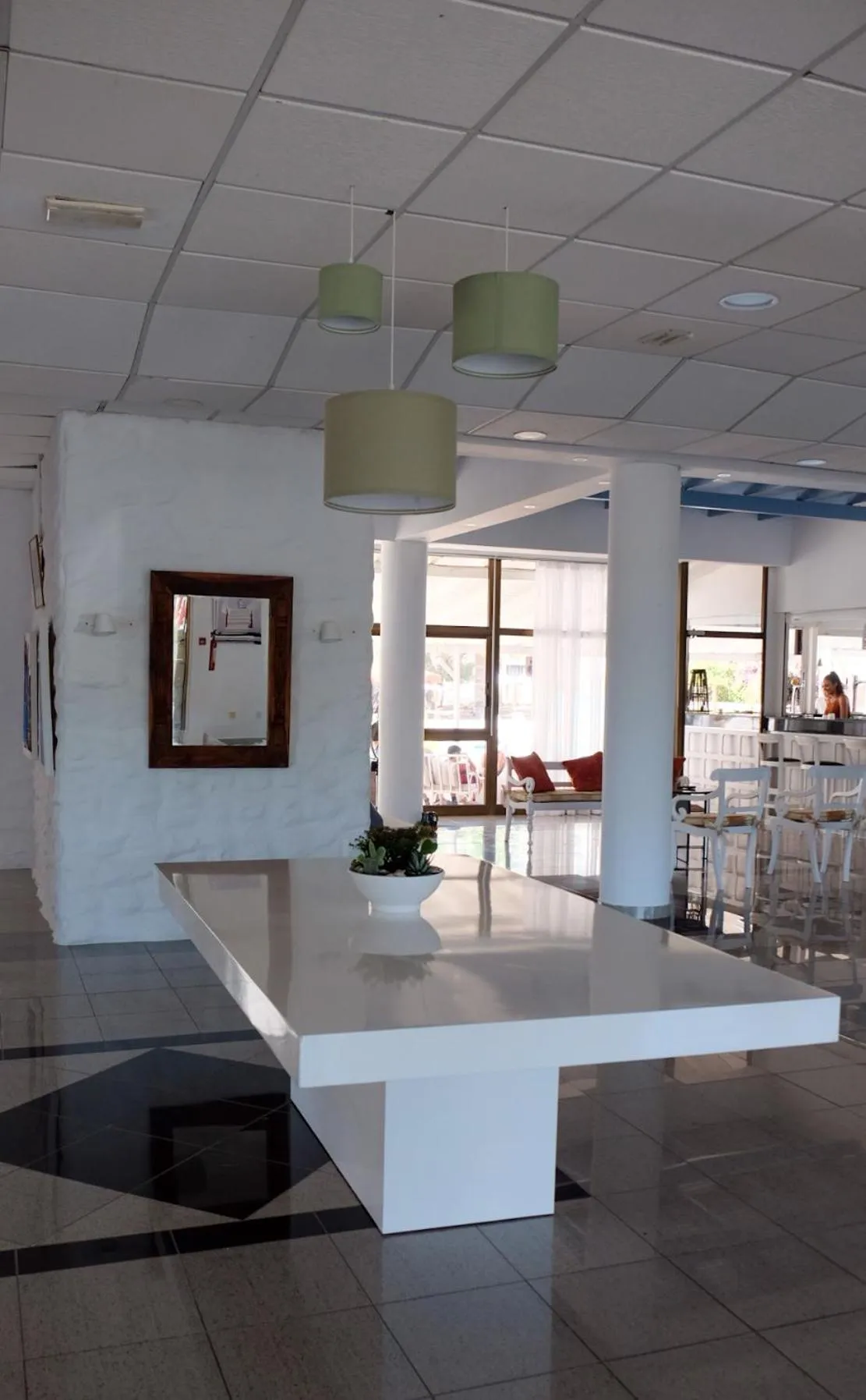 Lobby or reception in Amore Hotel Apts