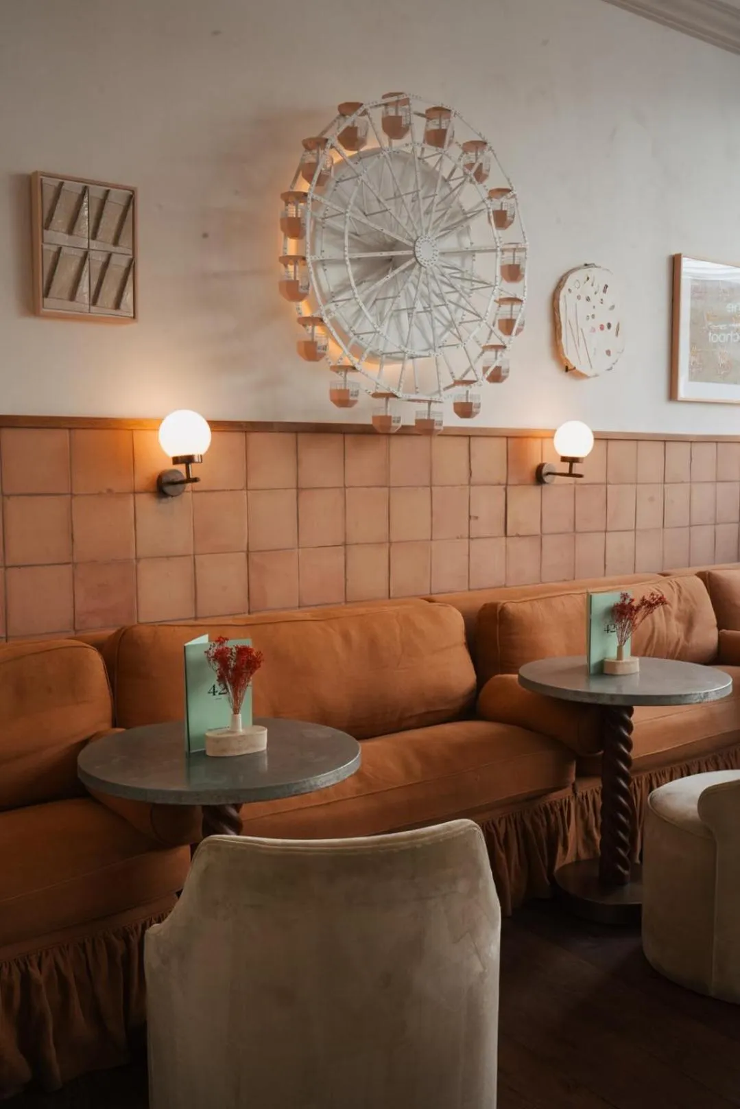 Lounge or bar in No 42 by GuestHouse, Margate