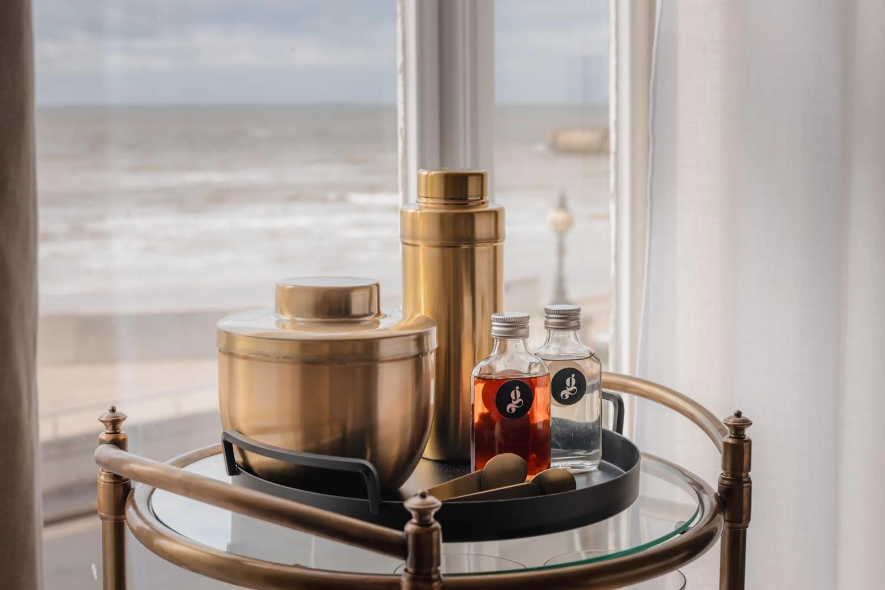 Drinks in No 42 by GuestHouse, Margate