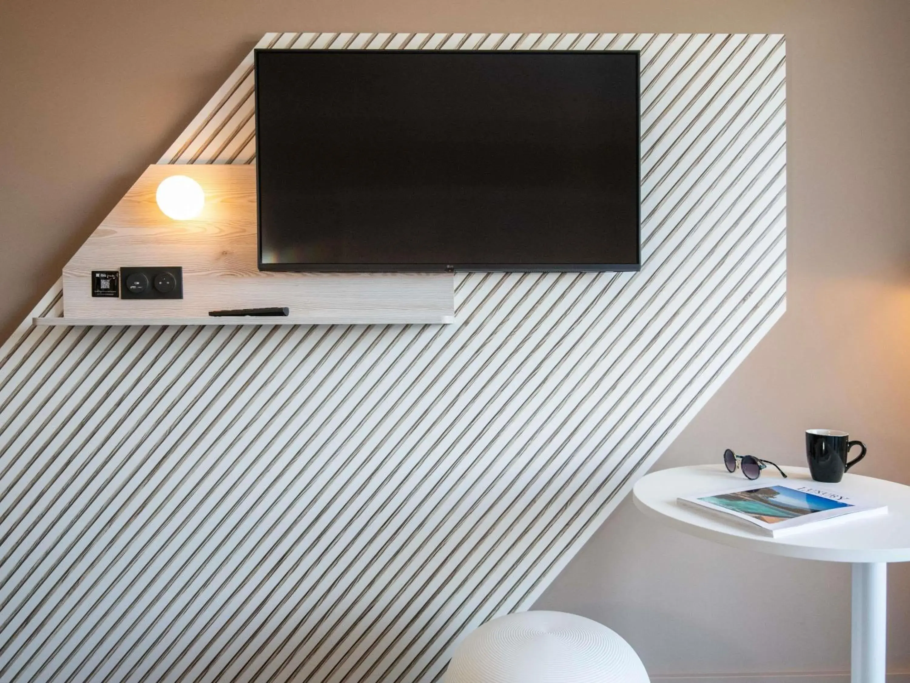 Bedroom in ibis Styles Porto Vecchio Bedroom in ibis Styles Porto Vecchio