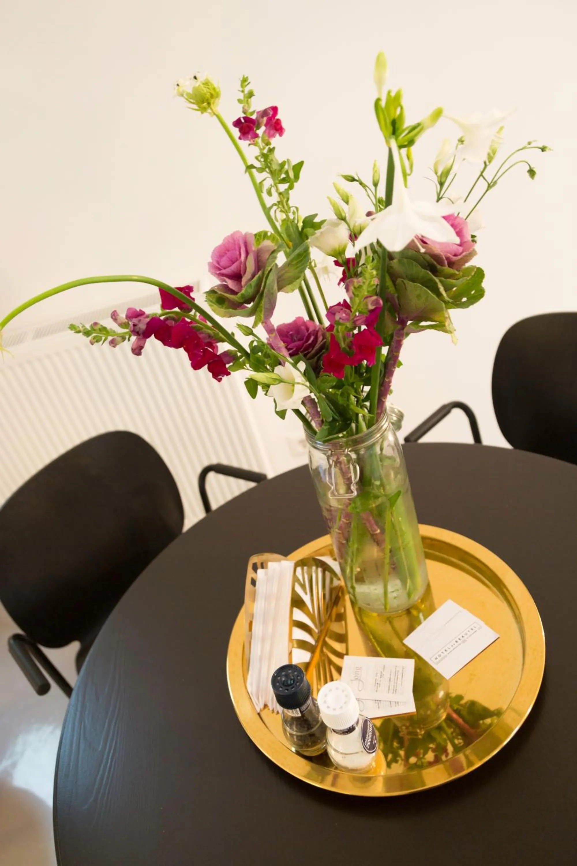 Seating area in Hotel Zilt Studio's