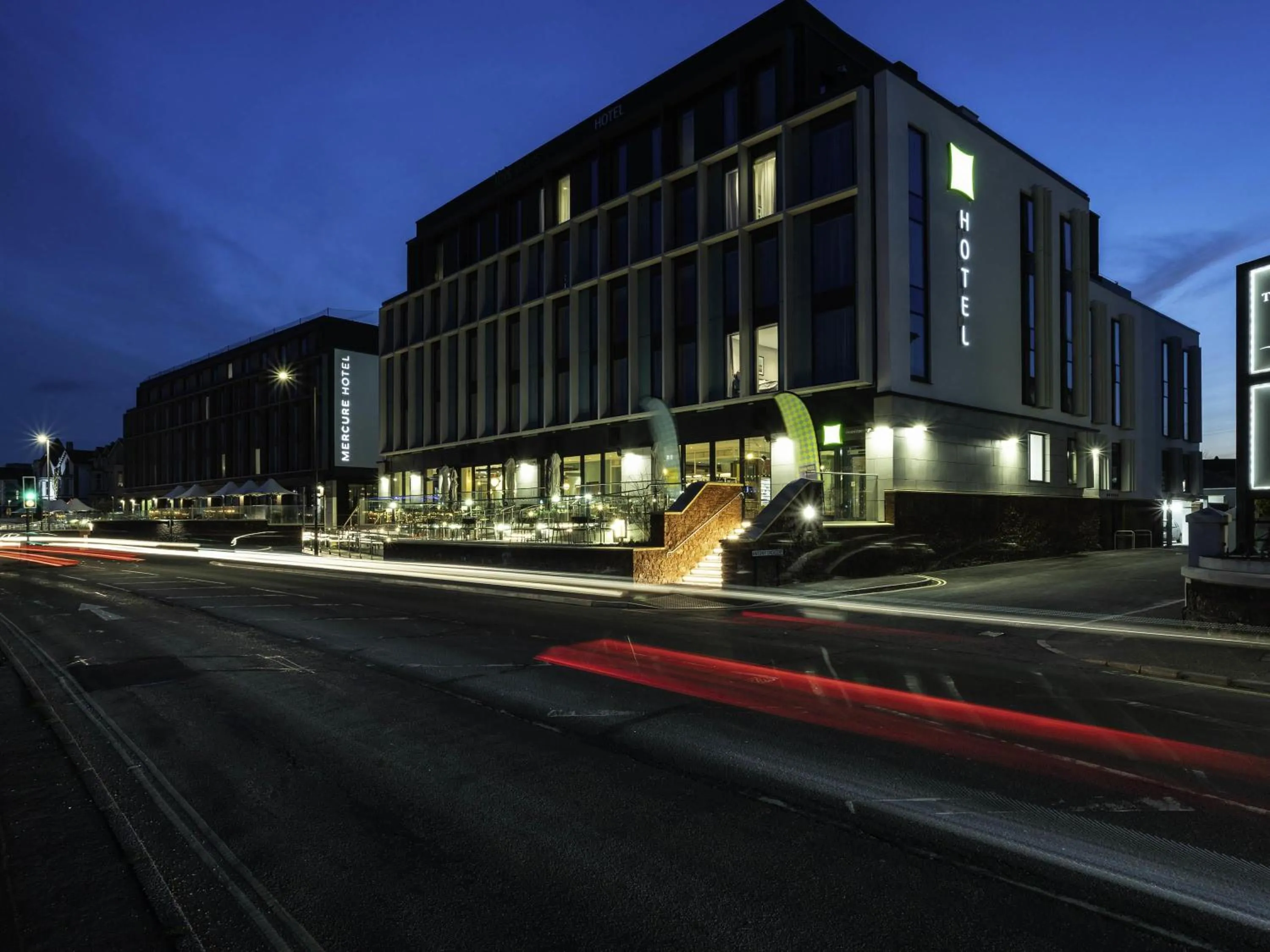 Property building in ibis Styles Paignton