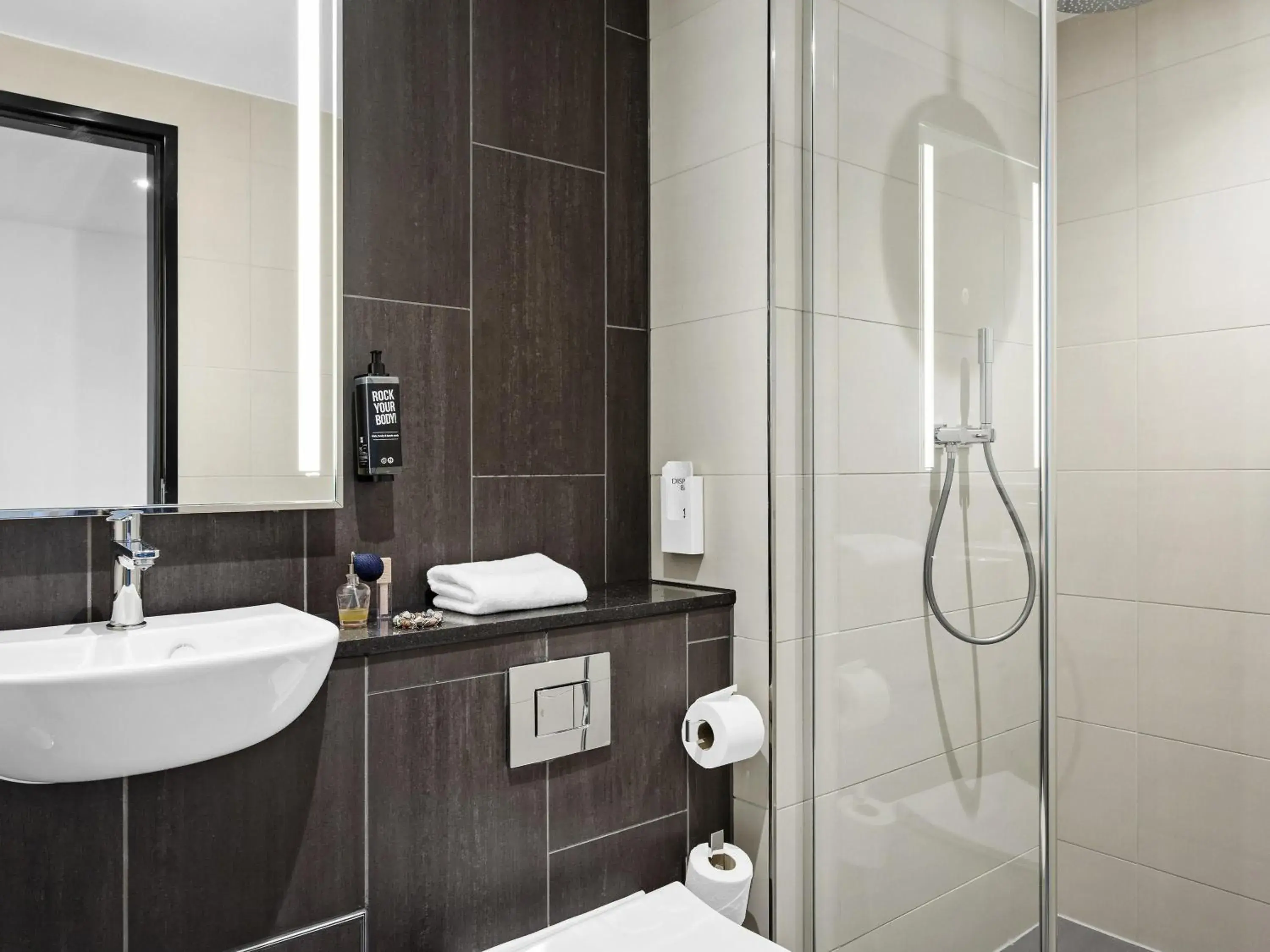 Bedroom in ibis Styles Paignton Bedroom in ibis Styles Paignton