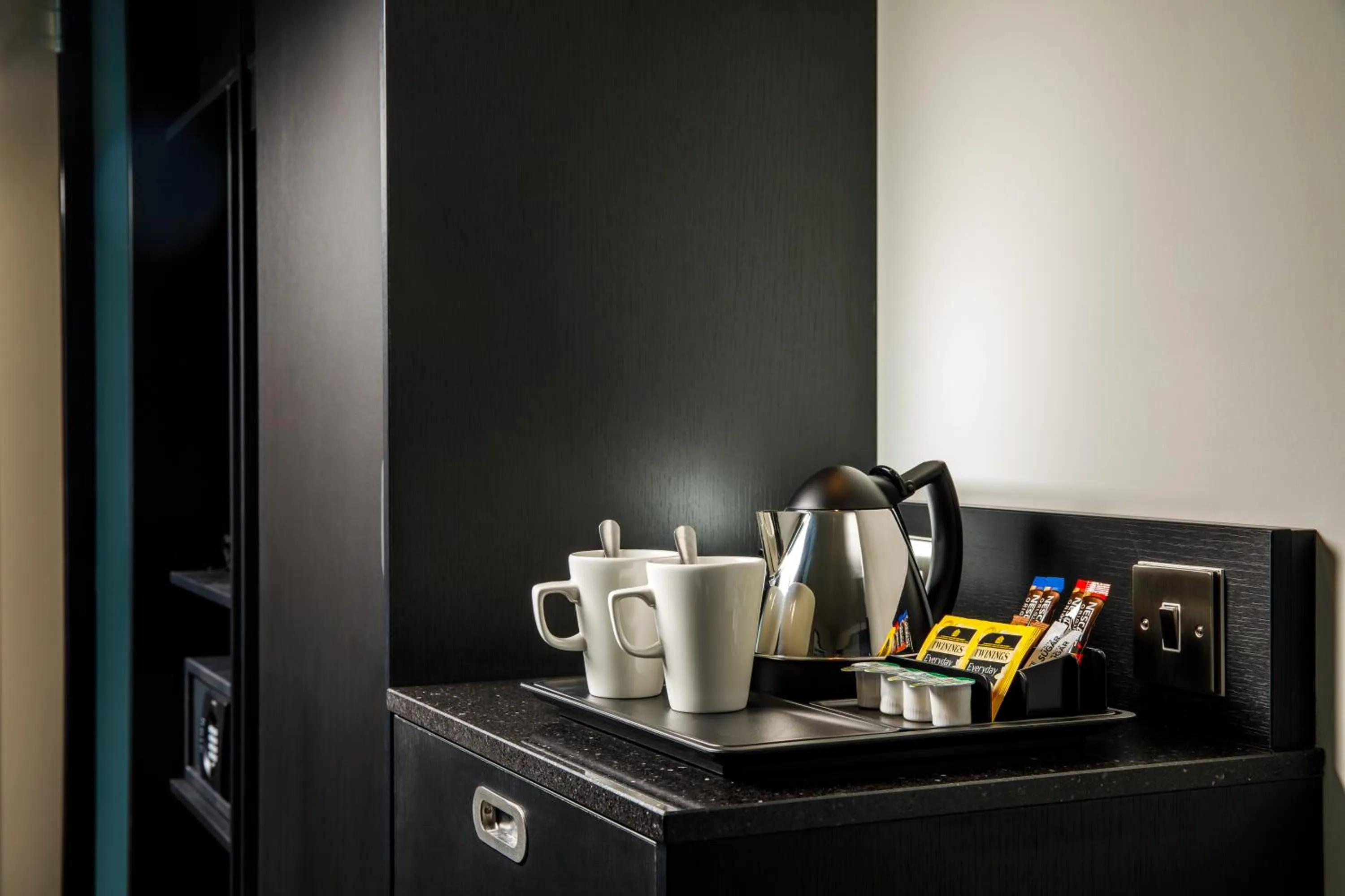 Coffee/tea facilities in ibis Styles Paignton