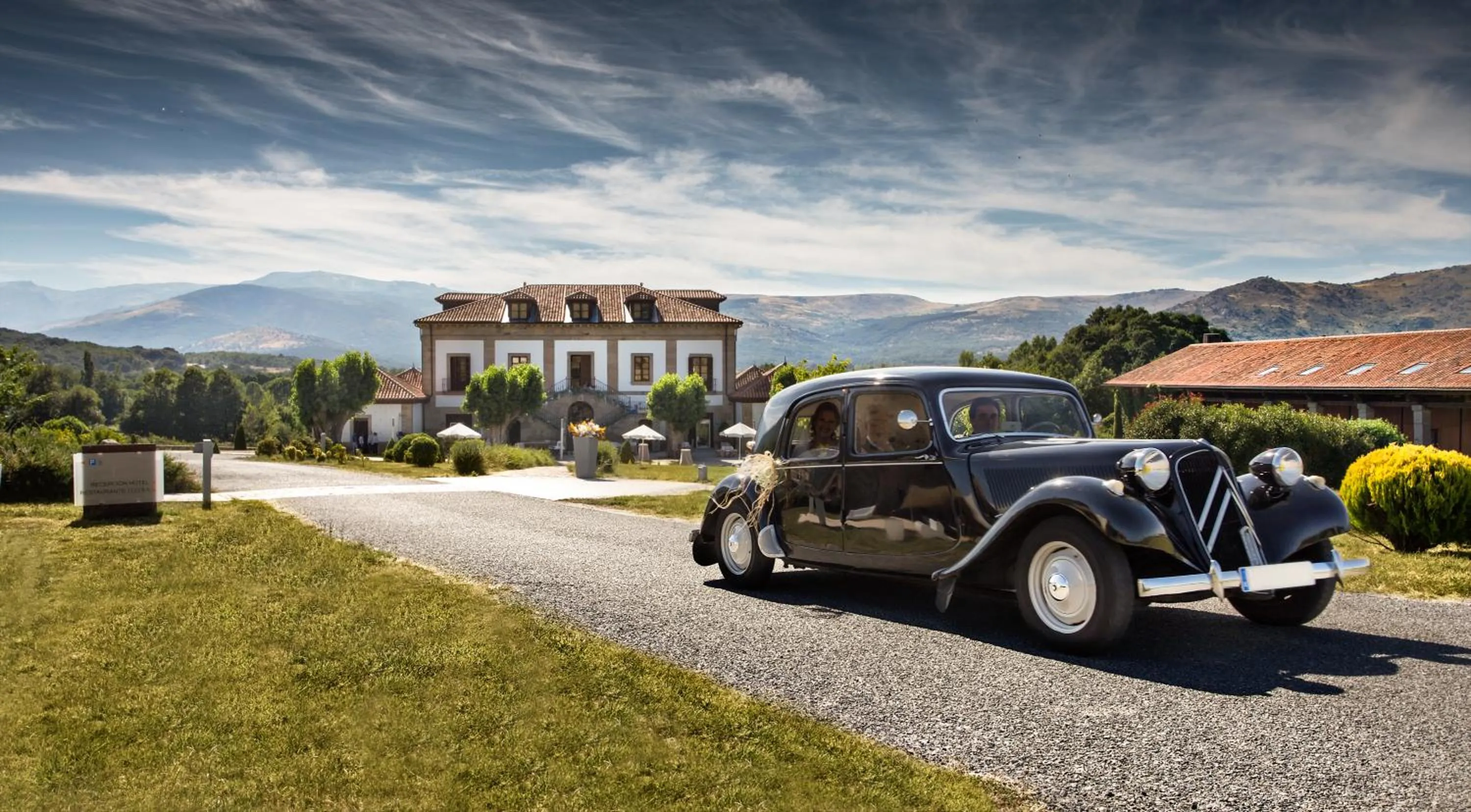 Area and facilities in Izan Puerta de Gredos