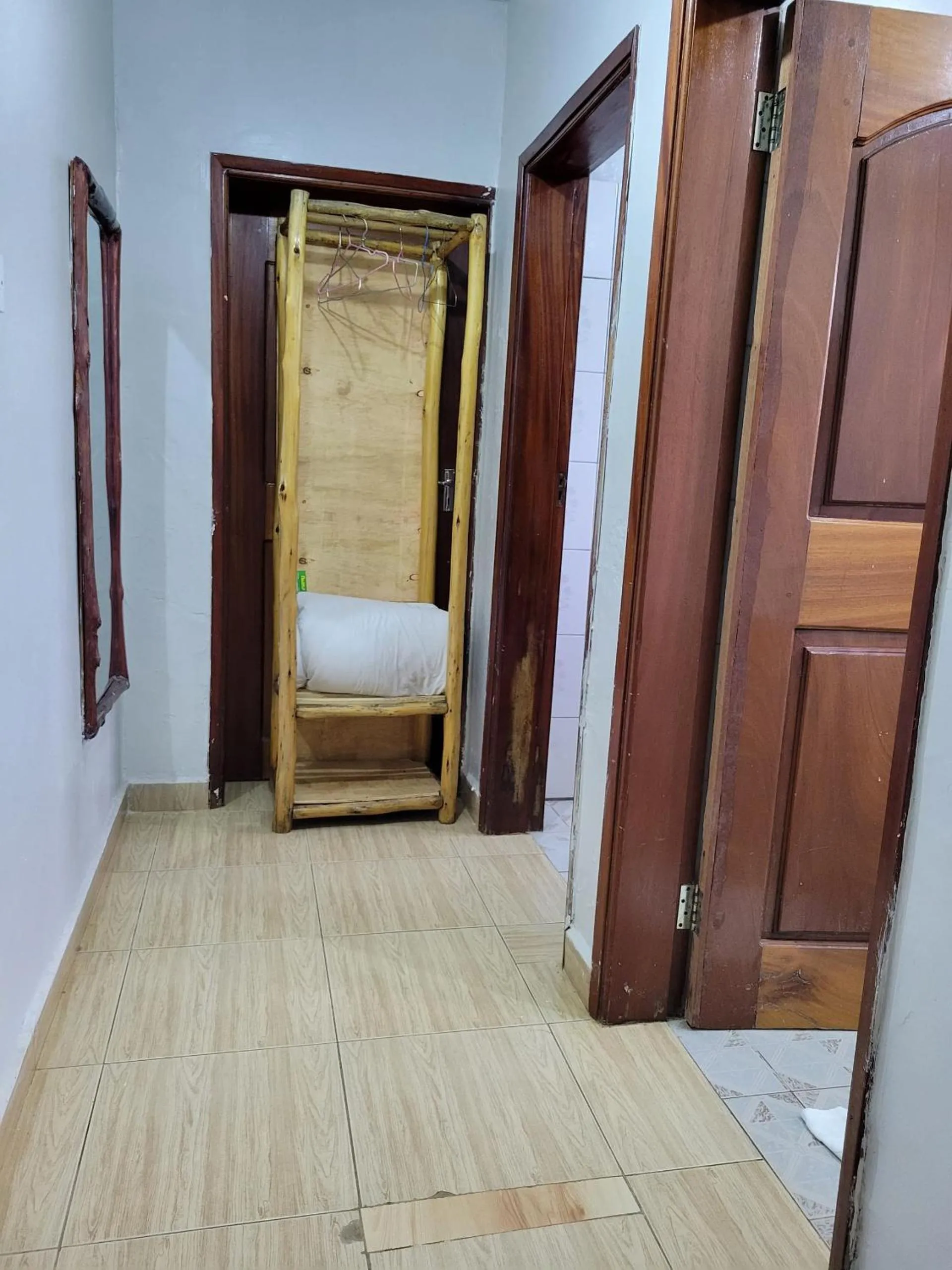 Chel and Vade Cottages