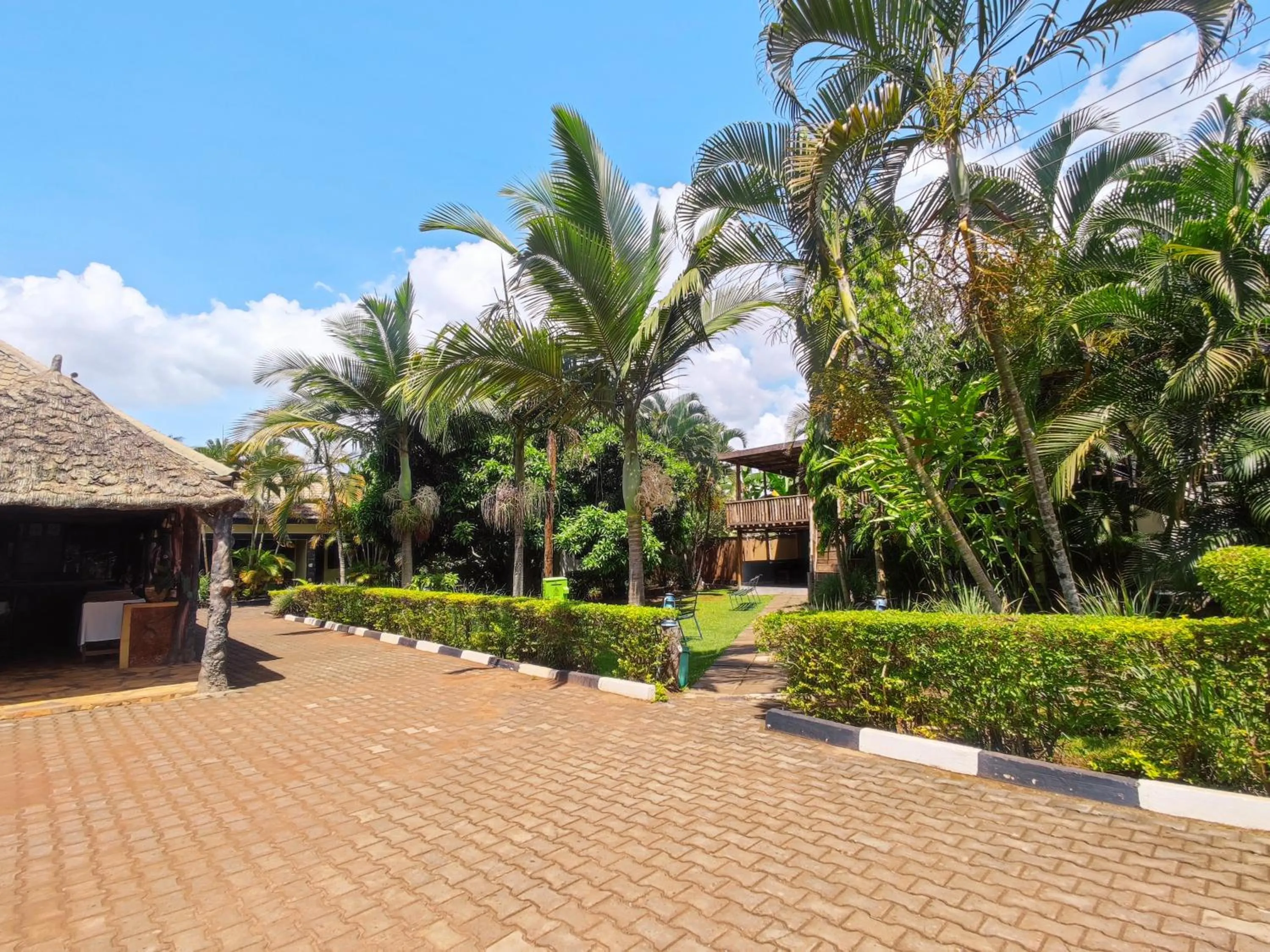 Chel and Vade Cottages