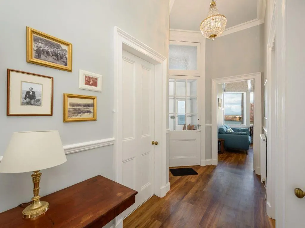 Property building, Bed in Seafield