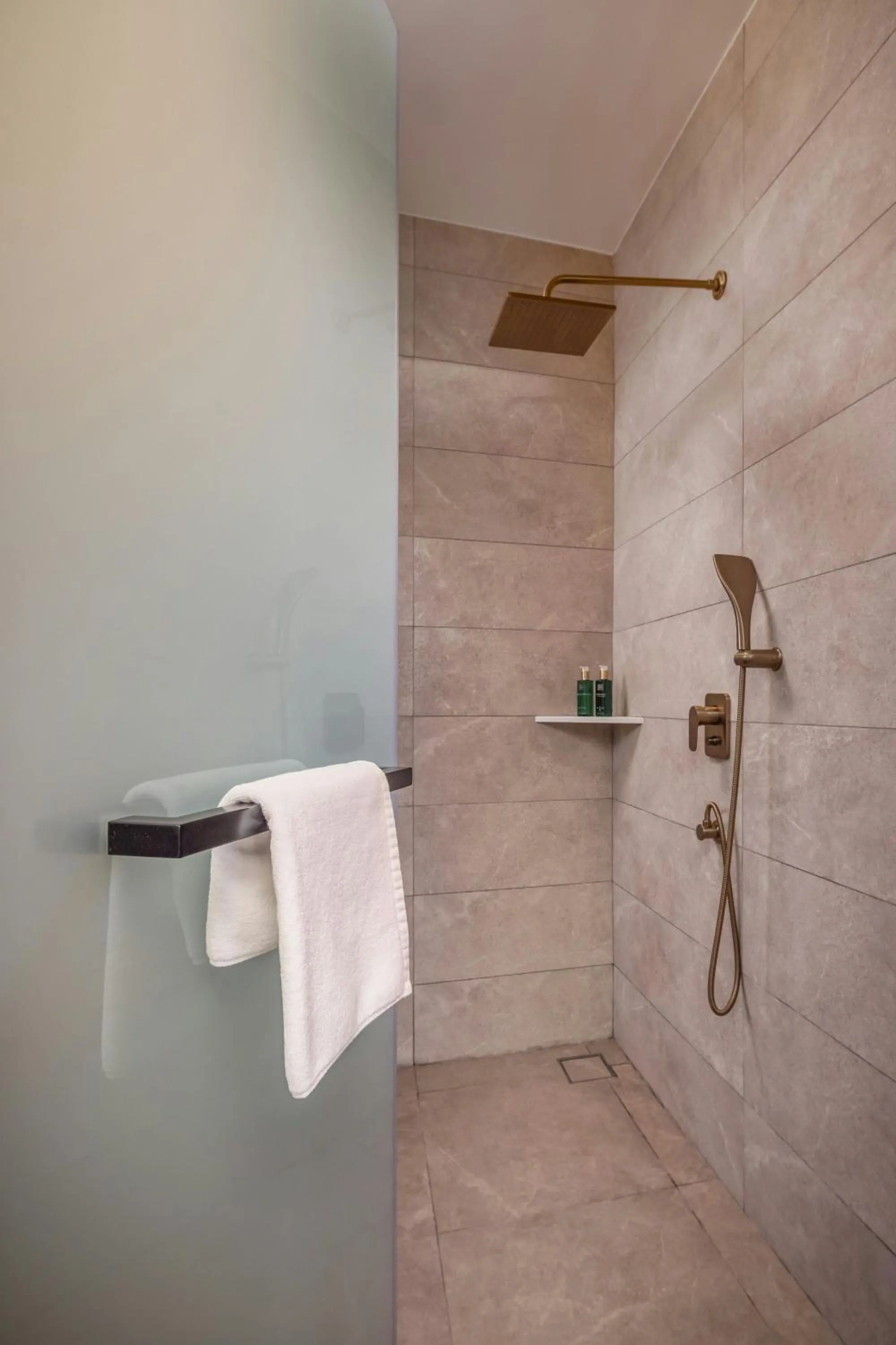 Bathroom in JW Marriott Masai Mara Lodge