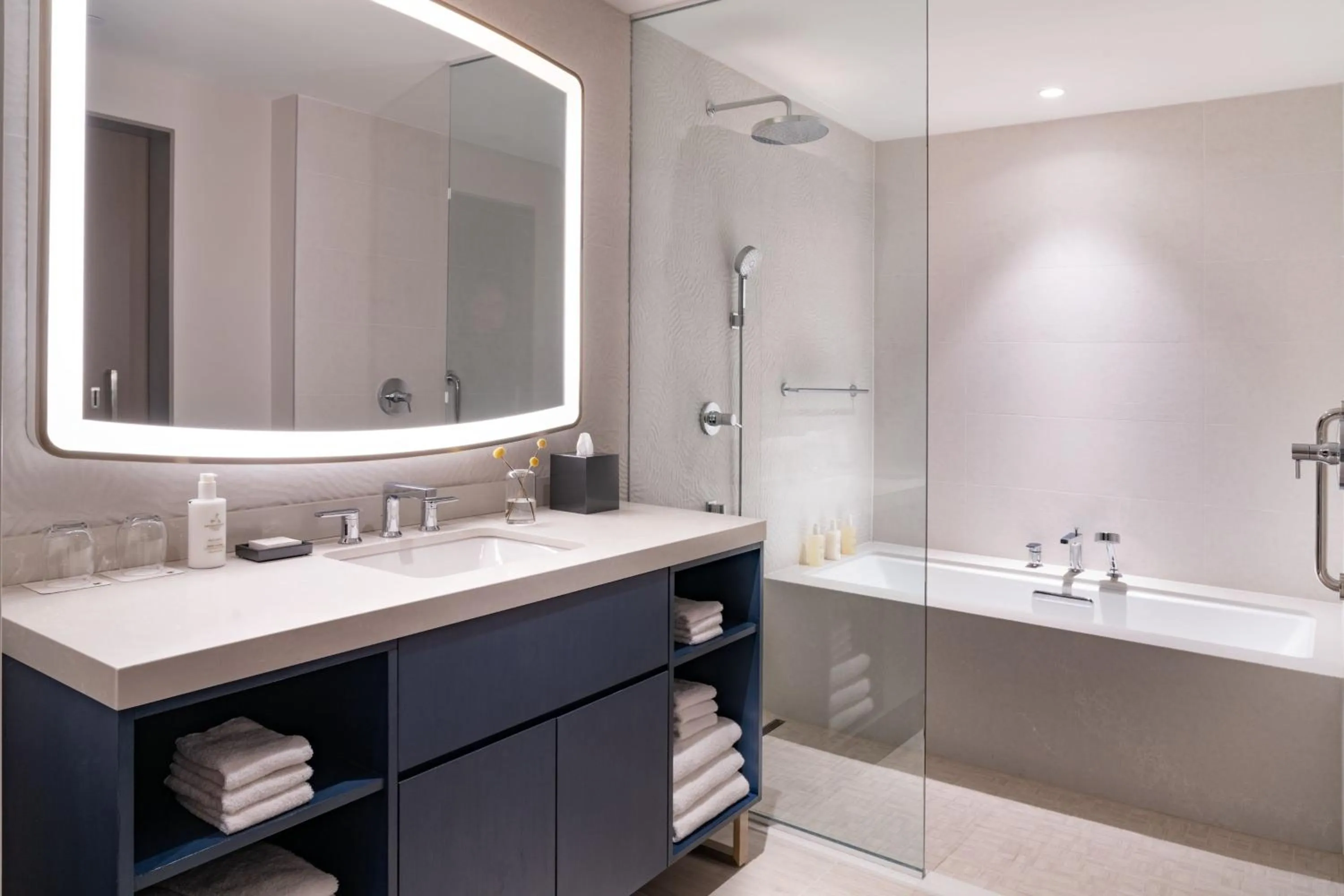 Bathroom in JW Marriott Clearwater Beach Resort & Spa