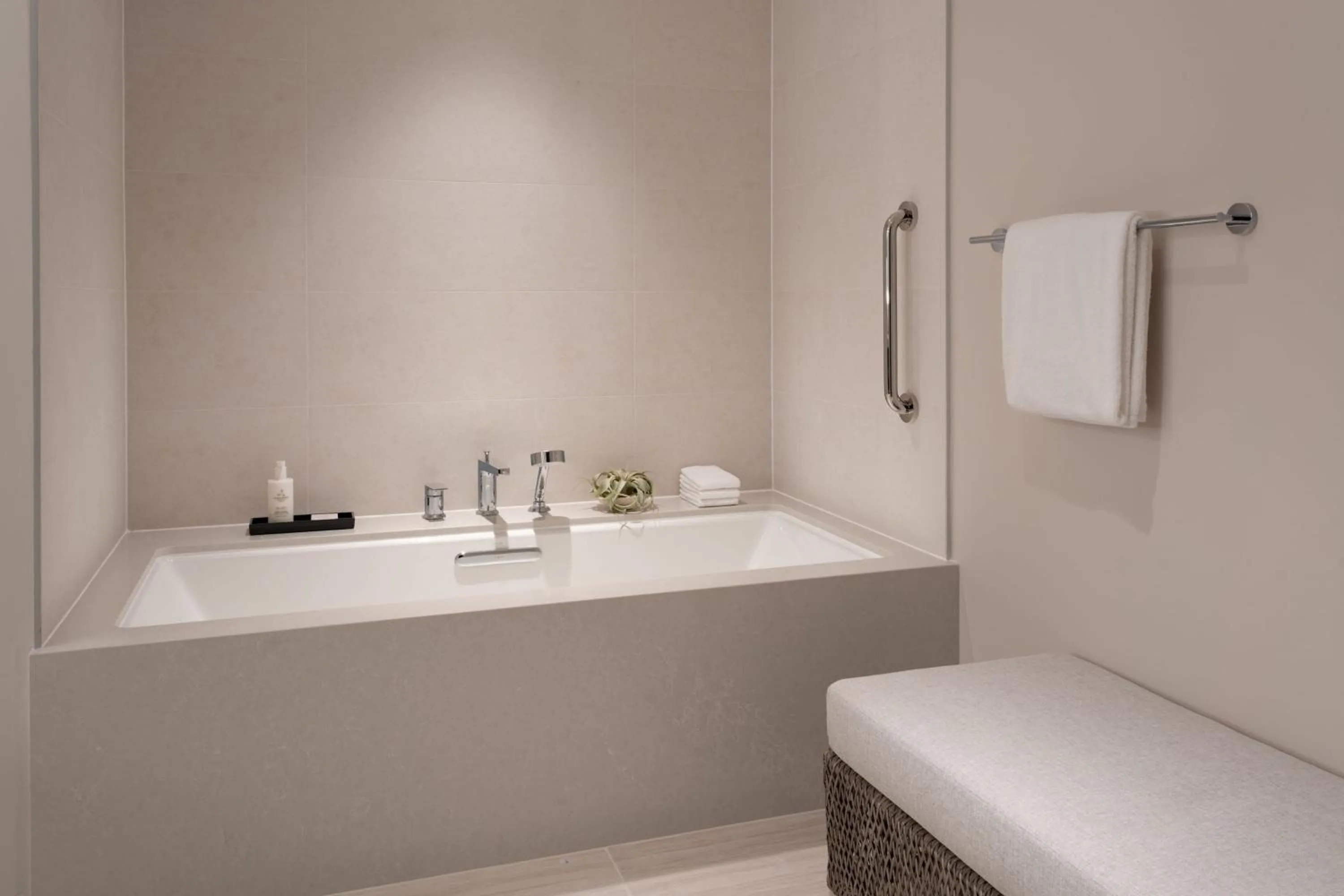 Photo of the whole room in JW Marriott Clearwater Beach Resort & Spa