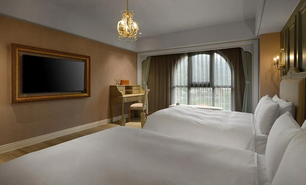 Bed in 格拉斯行館 Grasse Grace Manor 苗栗唯一SLH會員