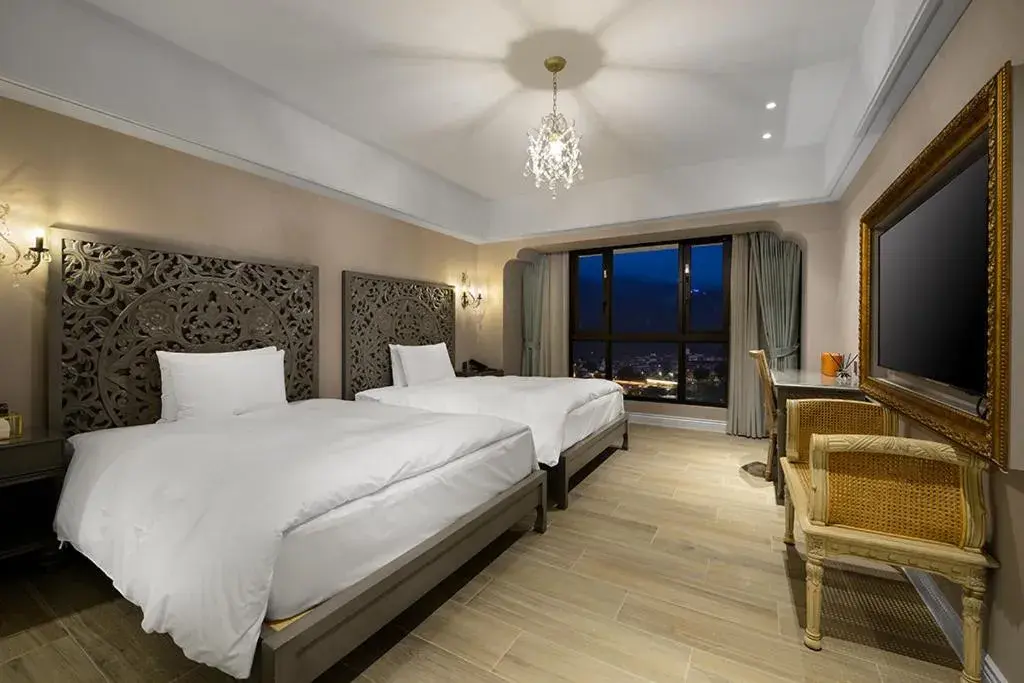 Bed in 格拉斯行館 Grasse Grace Manor 苗栗唯一SLH會員 Bed in 格拉斯行館 Grasse Grace Manor 苗栗唯一SLH會員